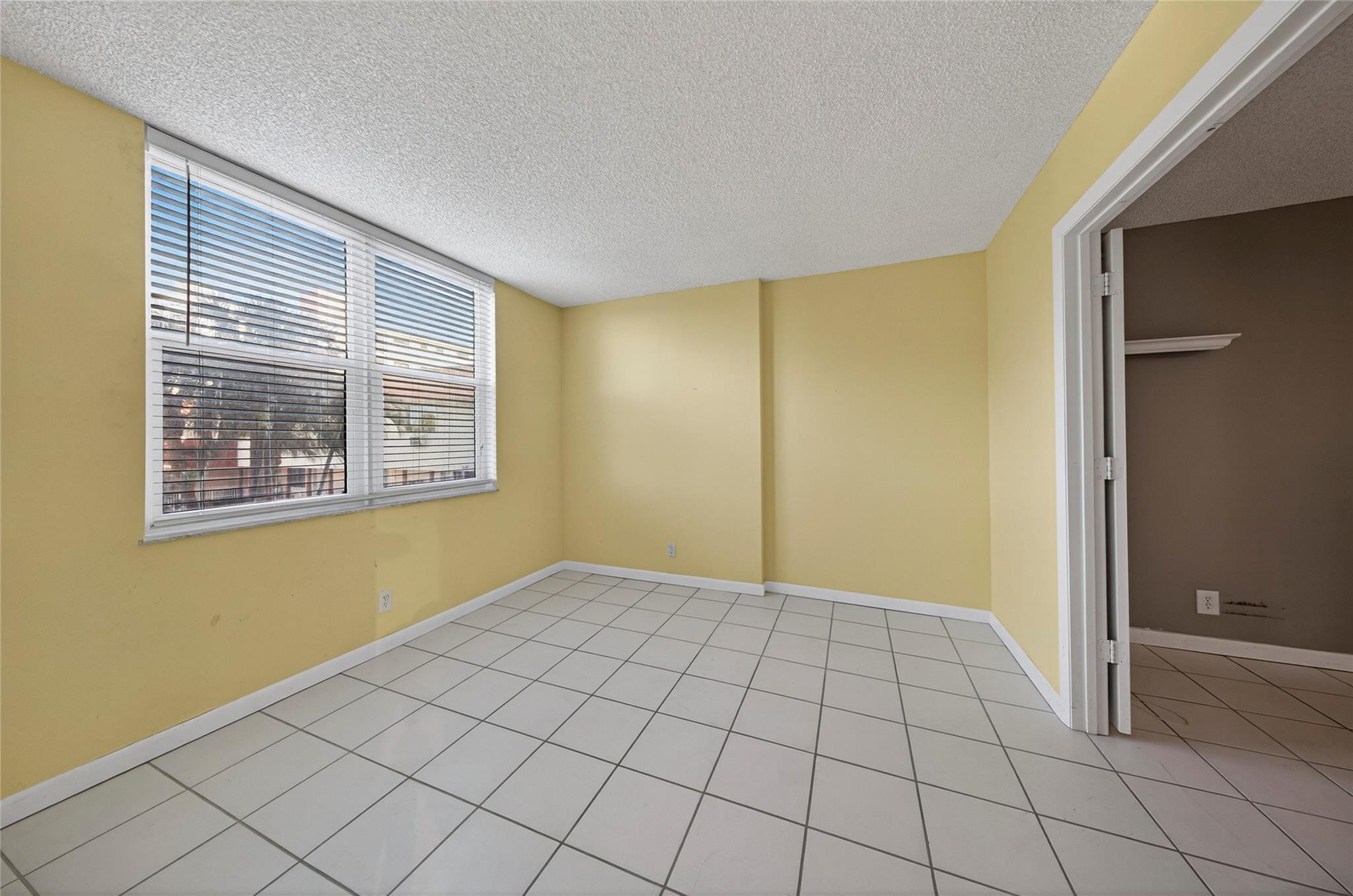 1500 N Ocean Boulevard 203 Property Photo 12