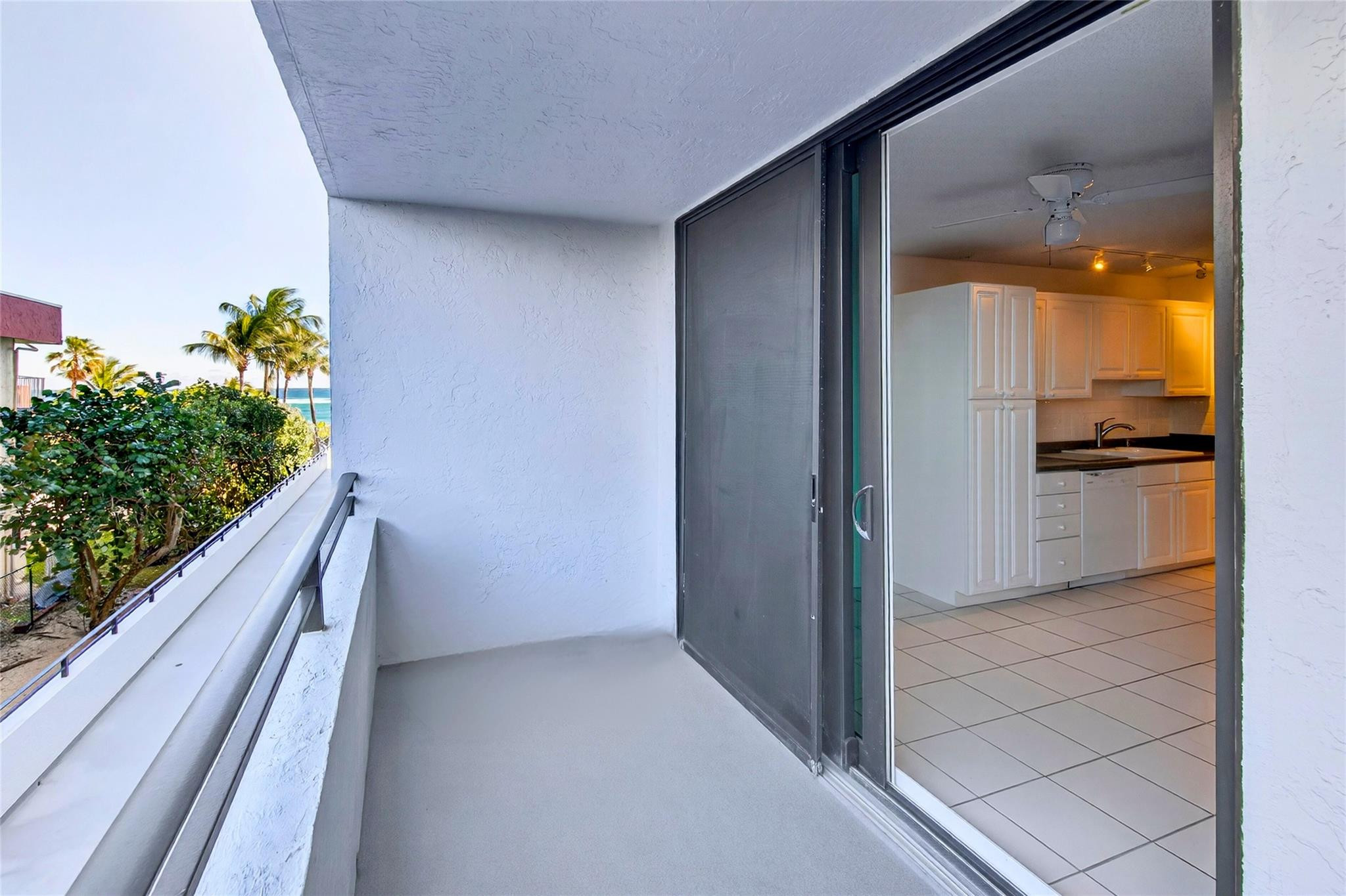 1500 N Ocean Boulevard 203 Property Photo 22