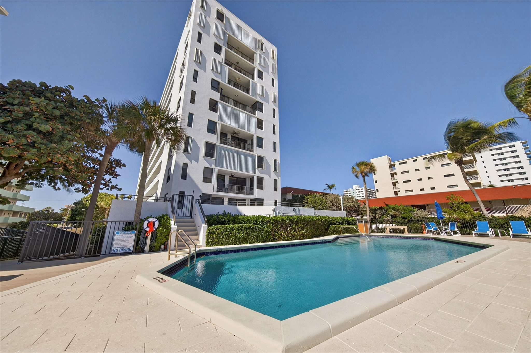 1500 N Ocean Boulevard 203 Property Photo 27