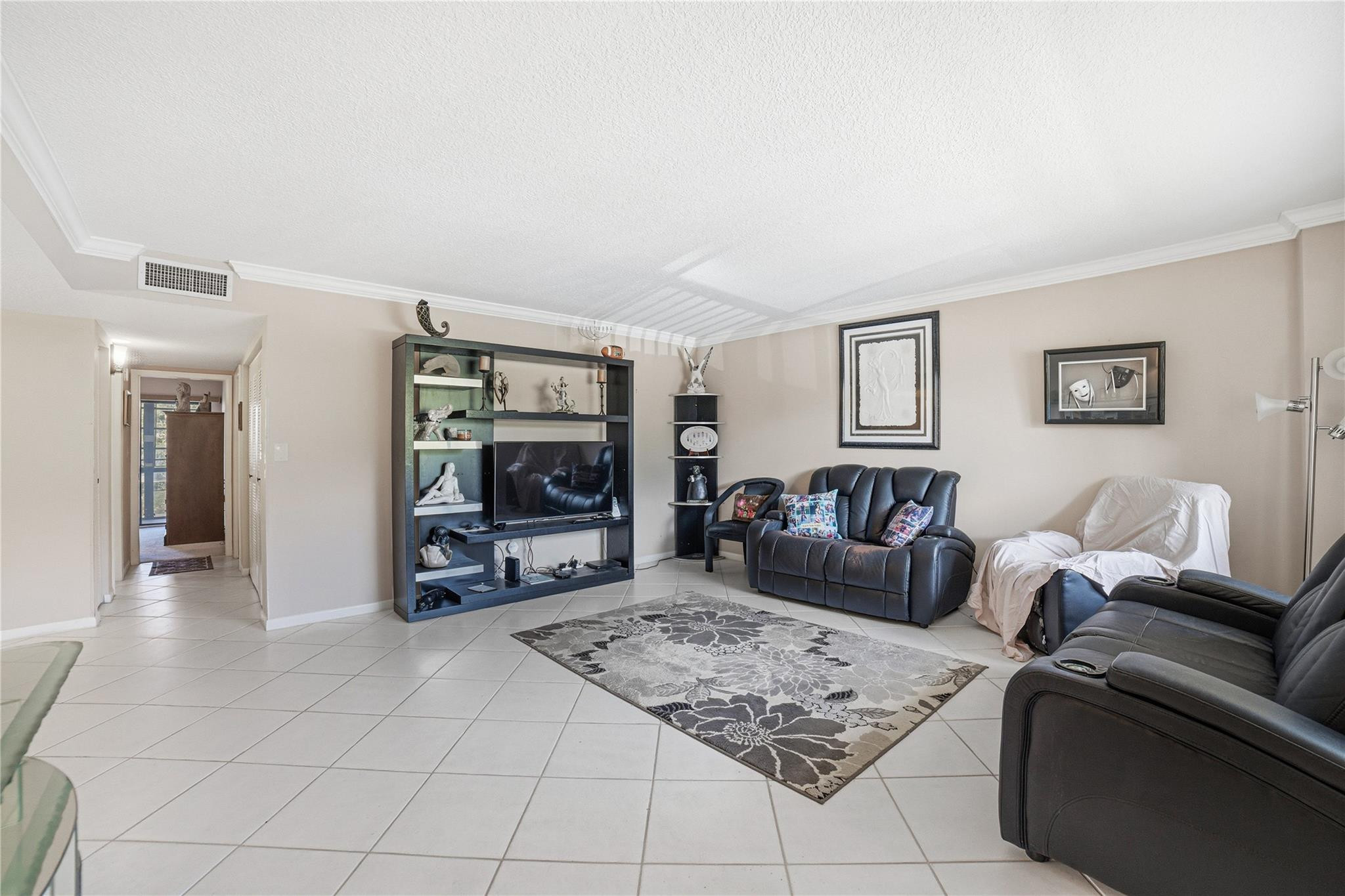 7544 Ashmont Circle 202 Property Photo 8