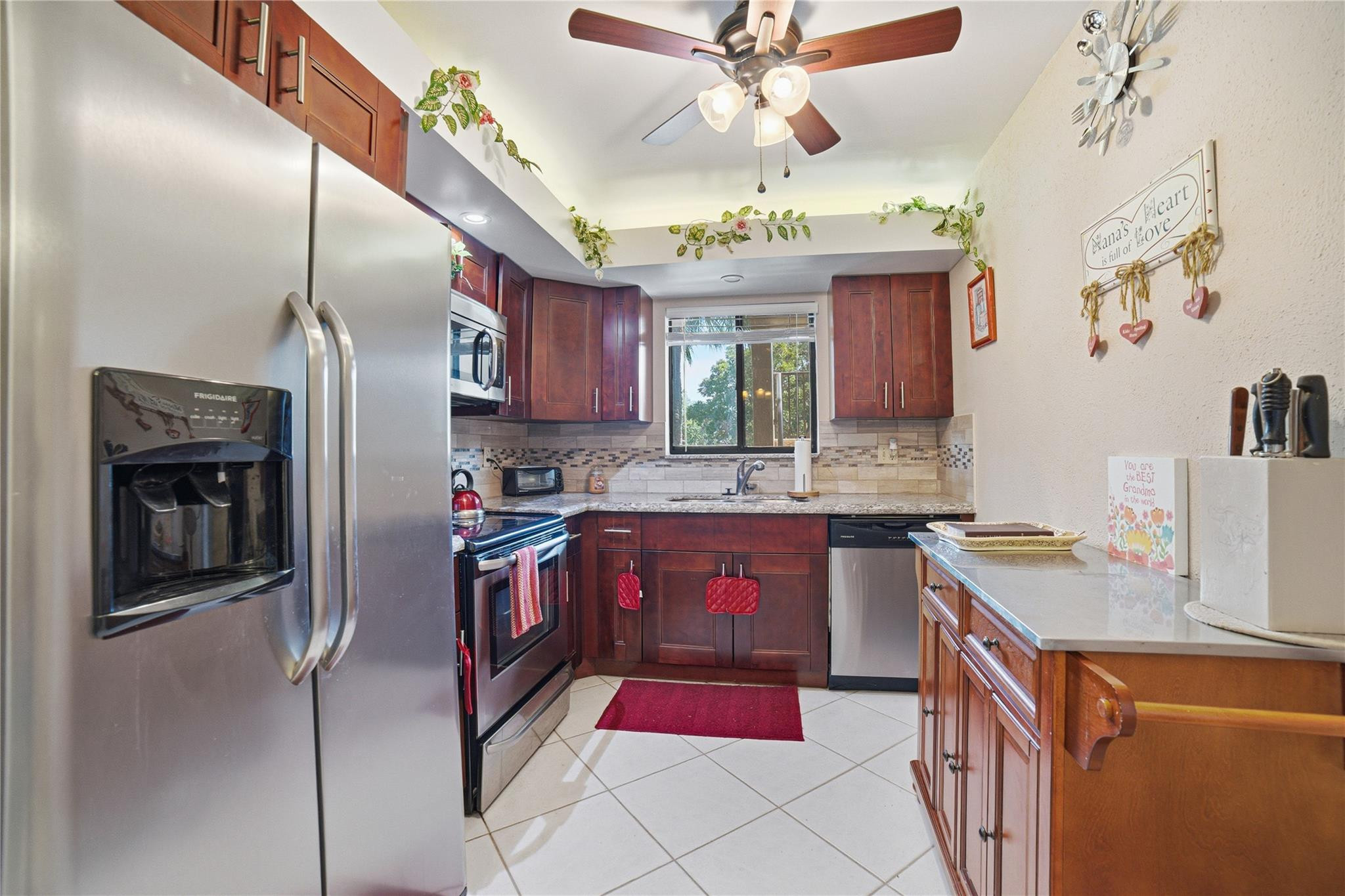 7544 Ashmont Circle 202 Property Photo 13
