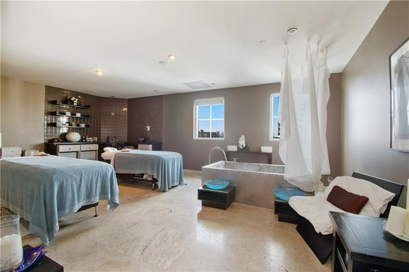 601 N Ft Lauderdale Bch Boulevard 1111 Property Photo 17