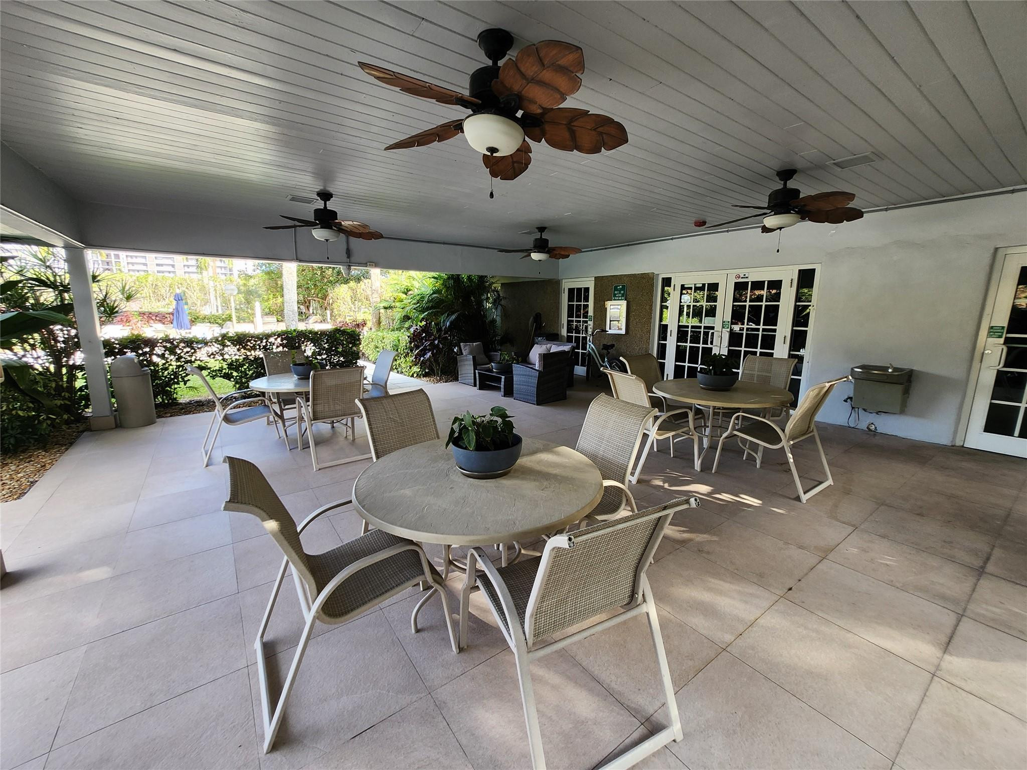 4030 W Palm Aire Drive 101 Property Photo 52