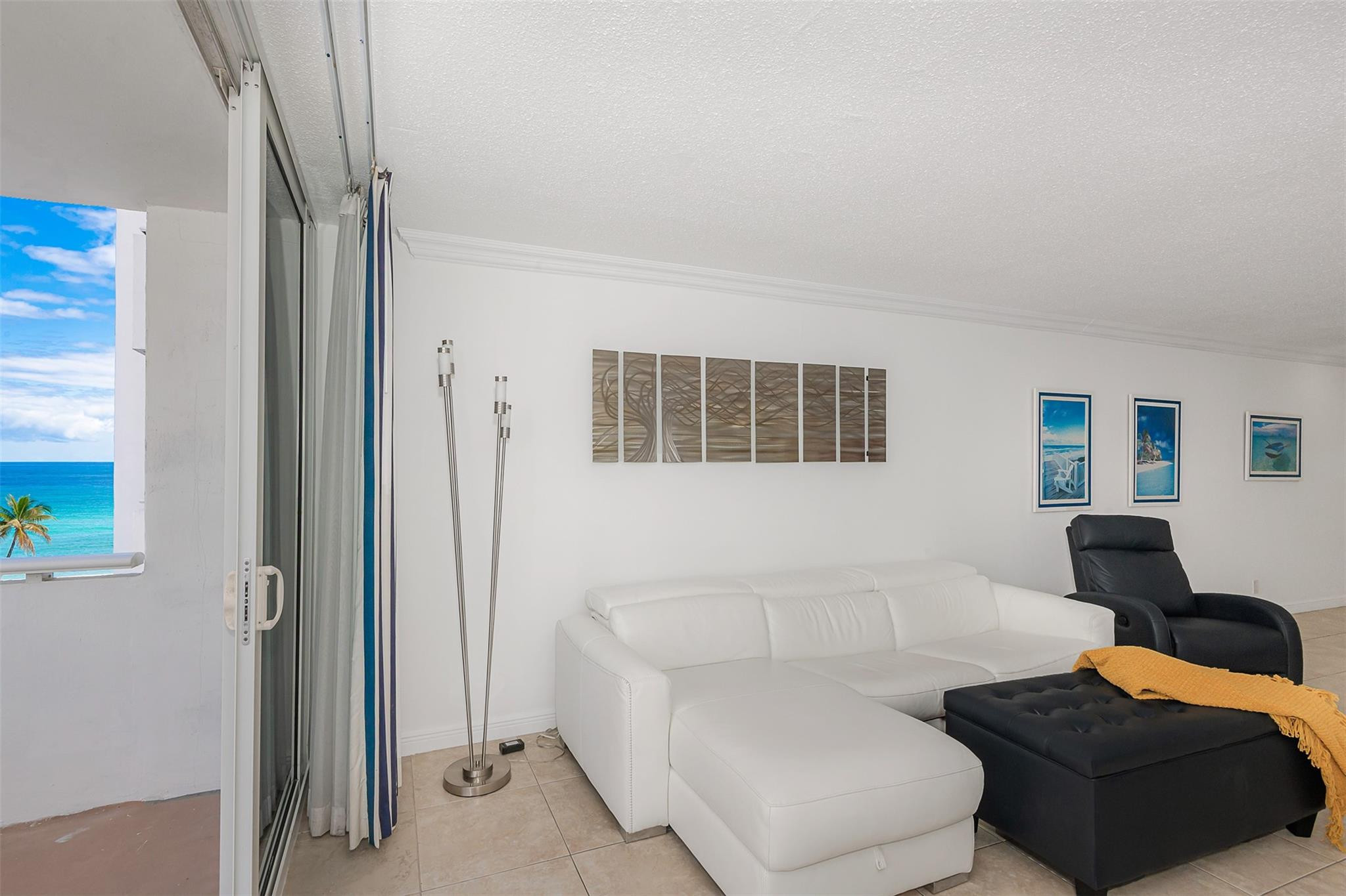 3140 S Ocean Drive 509 Property Photo 15