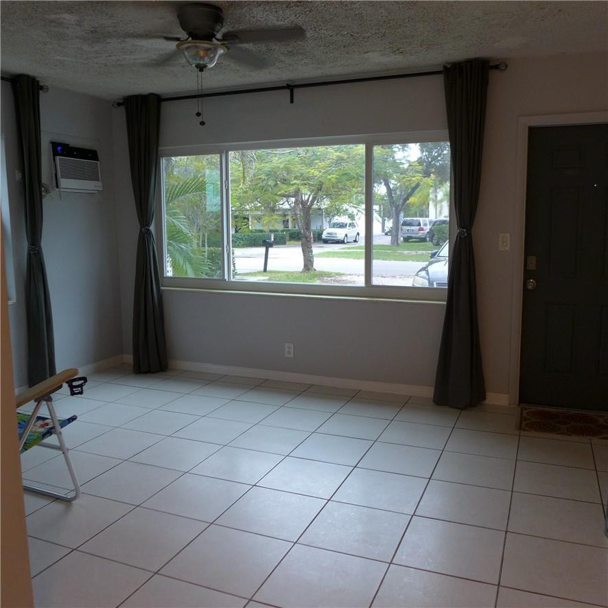 812 Ne 15 Avenue Property Photo 4