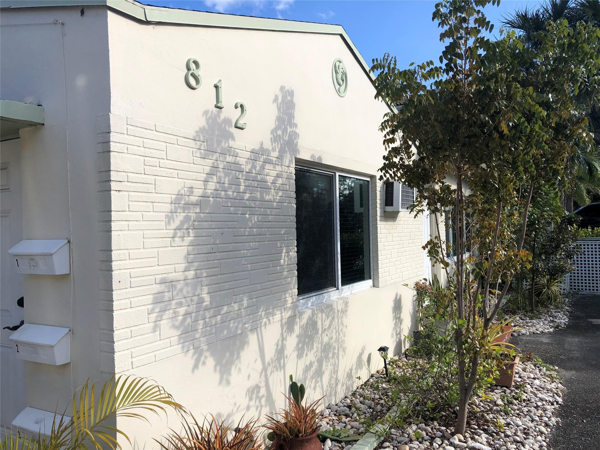 812 Ne 15 Avenue Property Photo 18