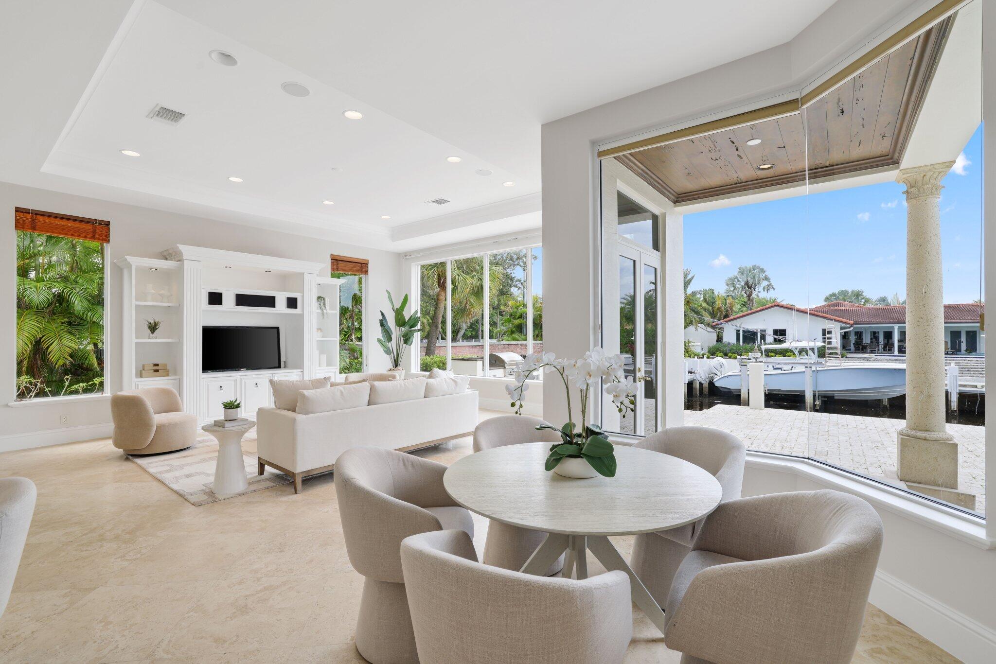 501 Golden Harbour Drive Property Photo 14