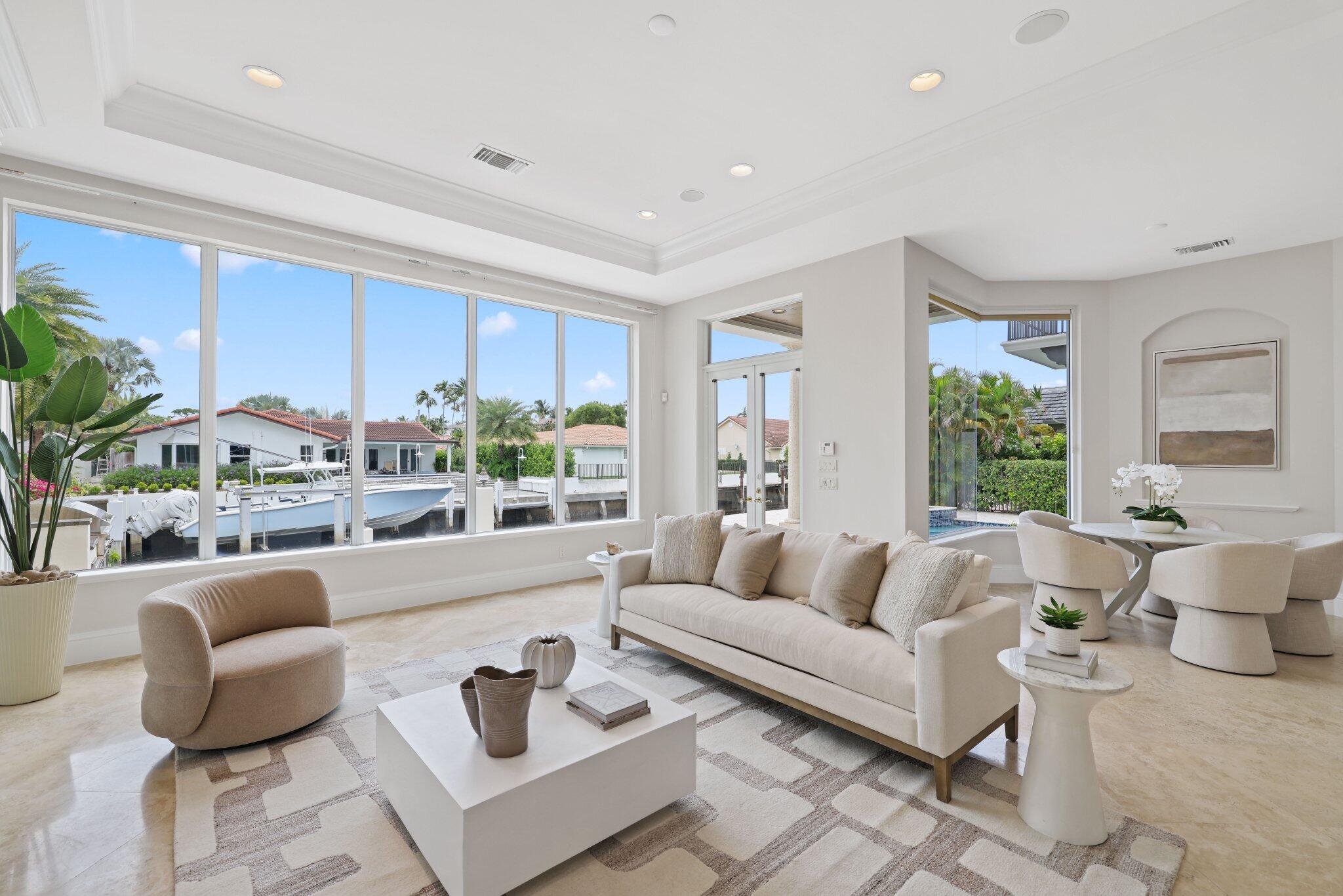 501 Golden Harbour Drive Property Photo 17