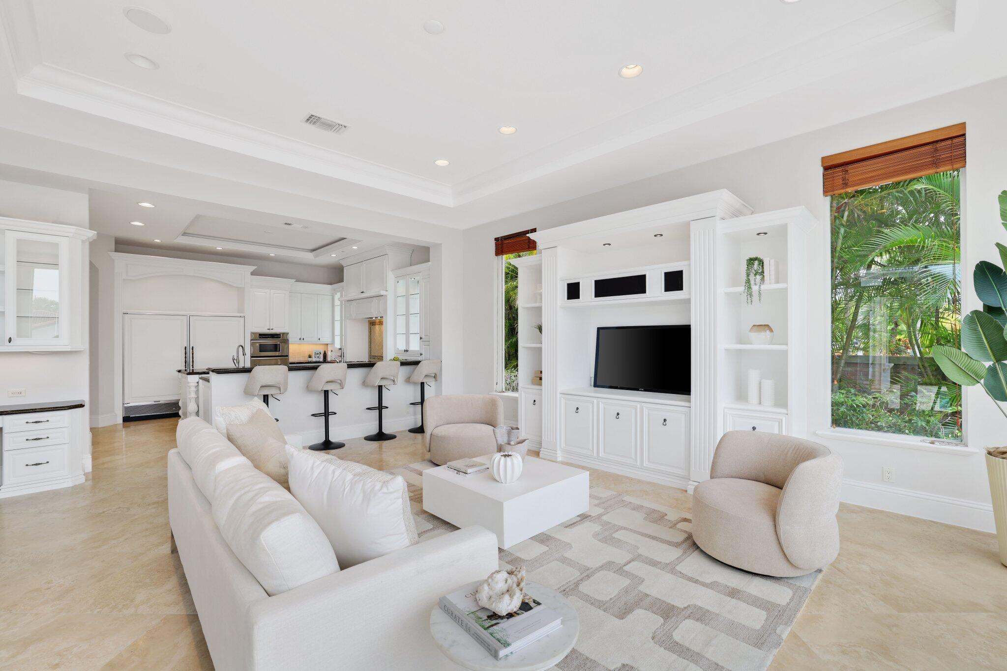 501 Golden Harbour Drive Property Photo 19