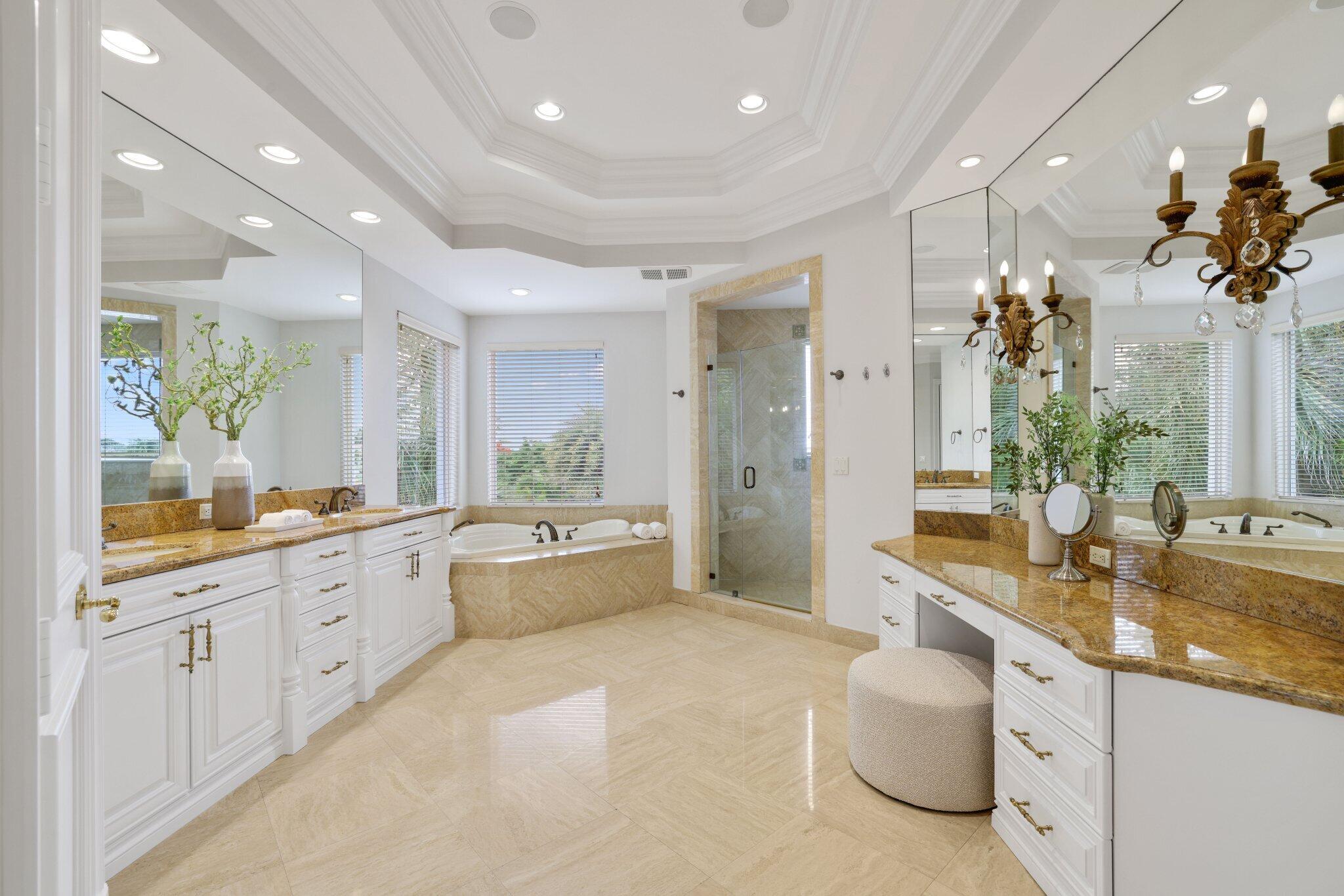 501 Golden Harbour Drive Property Photo 39