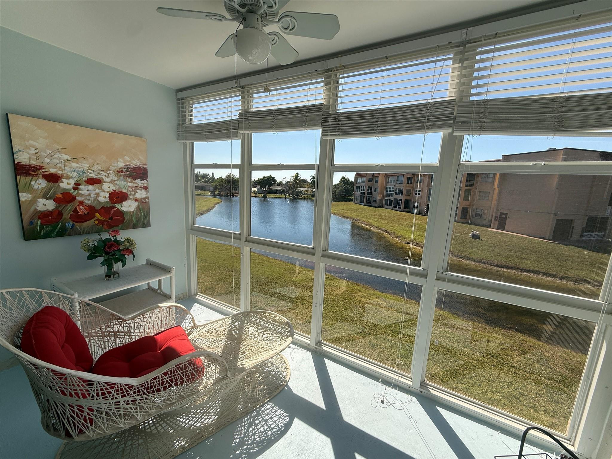 2761 N PINE ISLAND Road 204 Property Photo 1