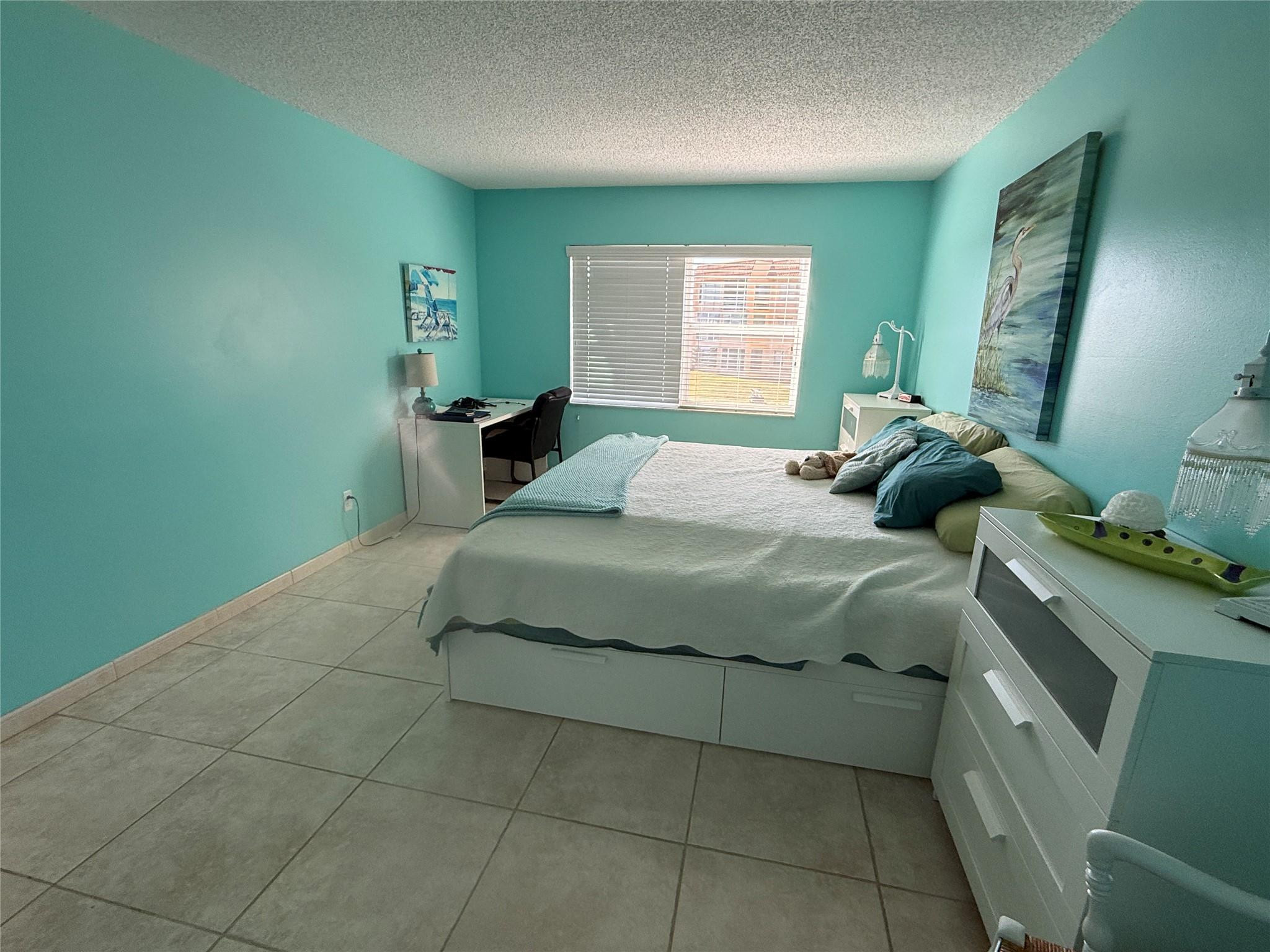 2761 N Pine Island Road 204 Property Photo 15
