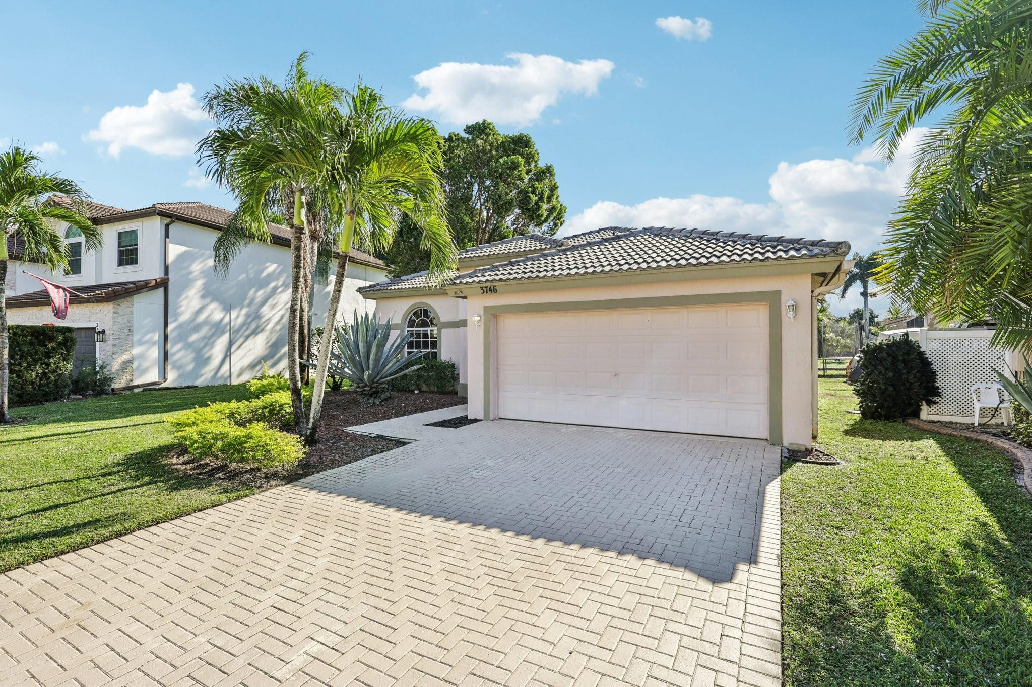 3746 Old Lighthouse Circle Property Photo 3