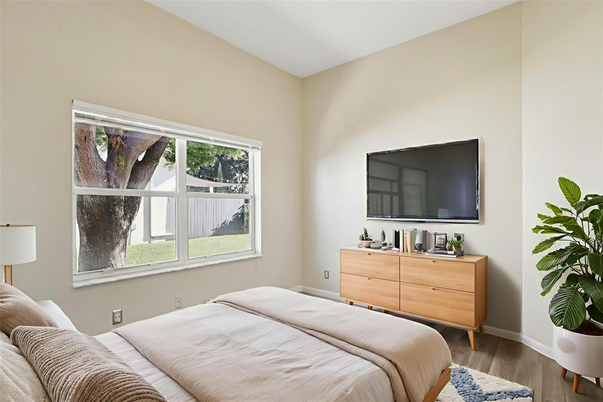 3746 Old Lighthouse Circle Property Photo 8