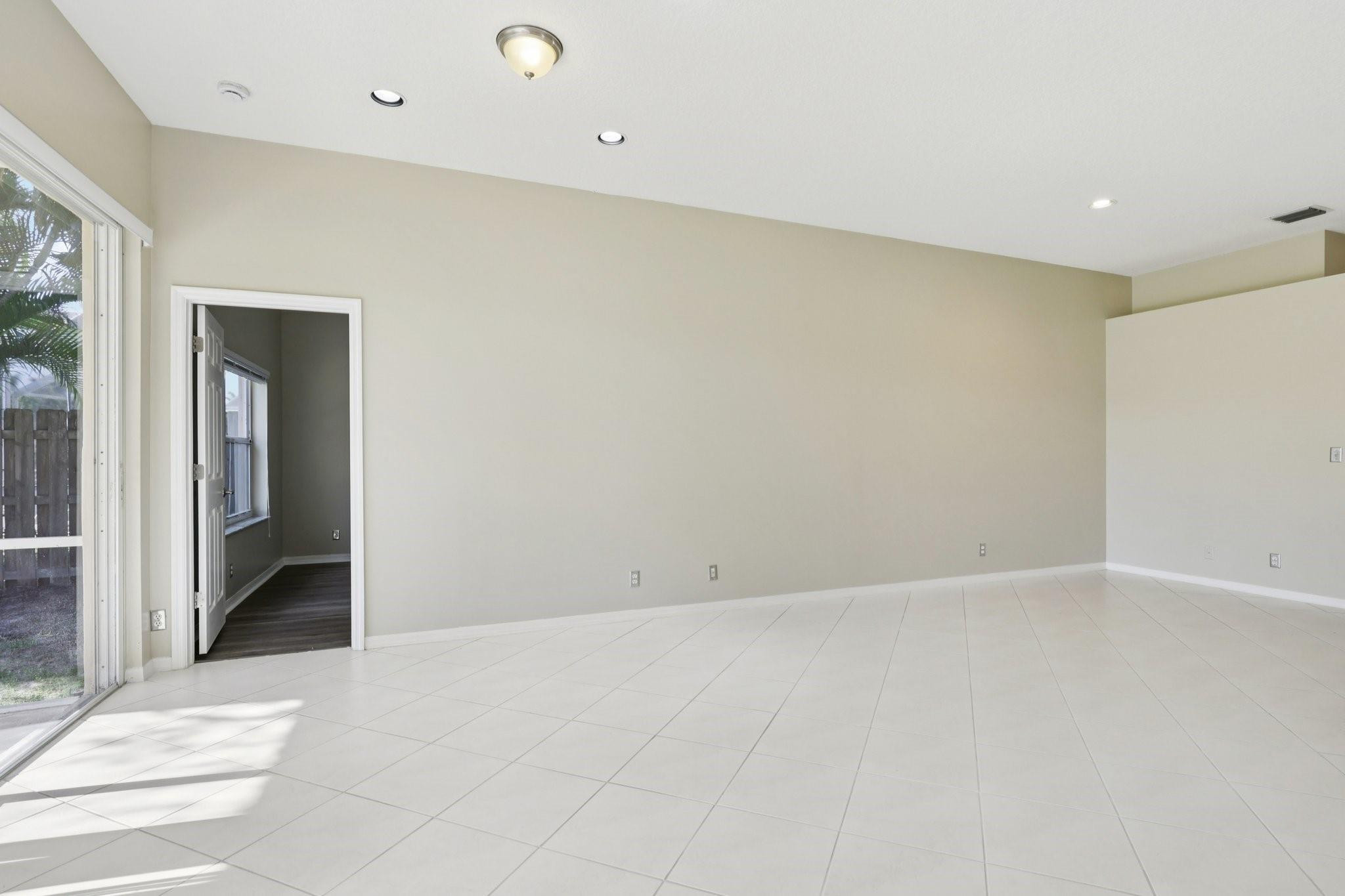 3746 Old Lighthouse Circle Property Photo 19