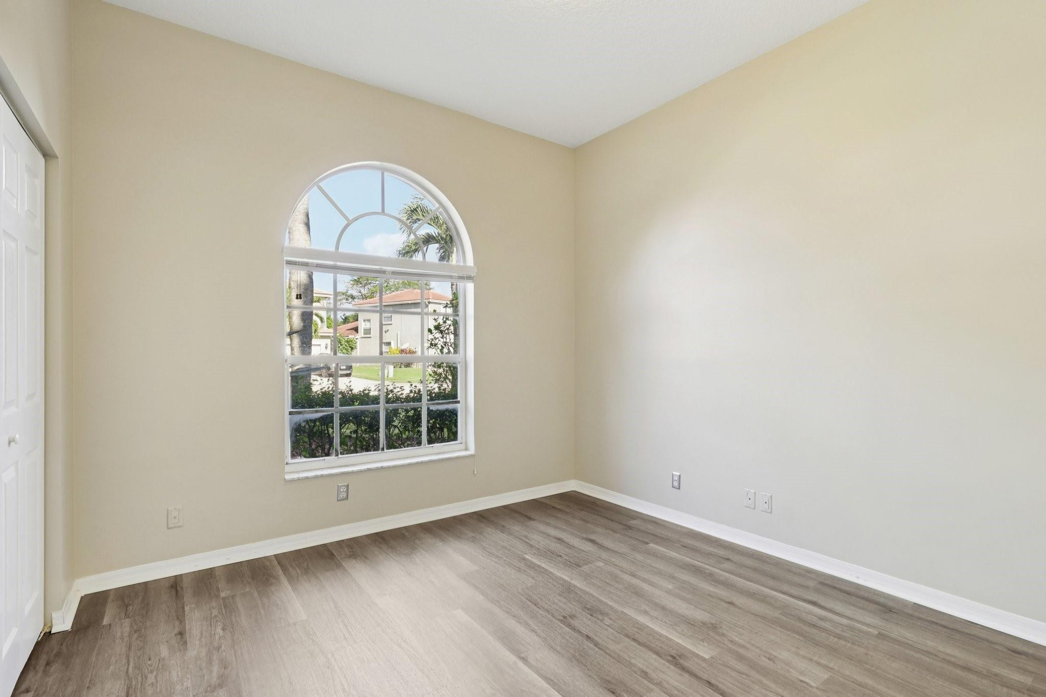 3746 Old Lighthouse Circle Property Photo 28