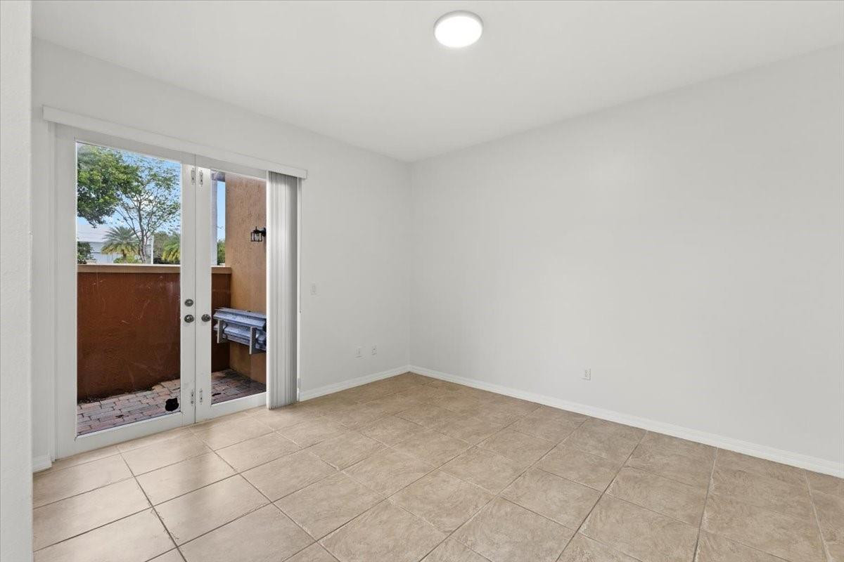 4903 Schooner Drive 5206 Property Photo 10