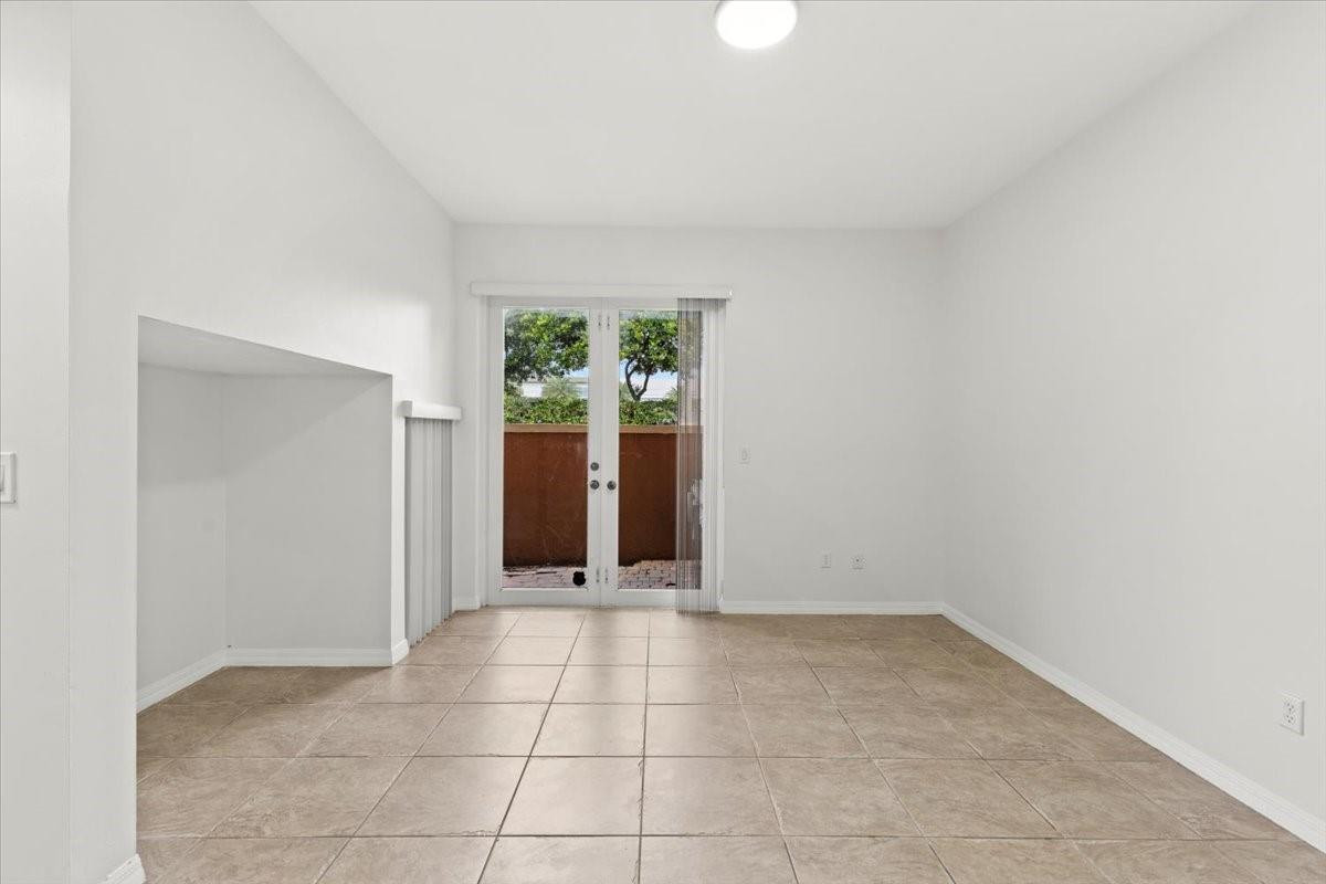 4903 Schooner Drive 5206 Property Photo 11