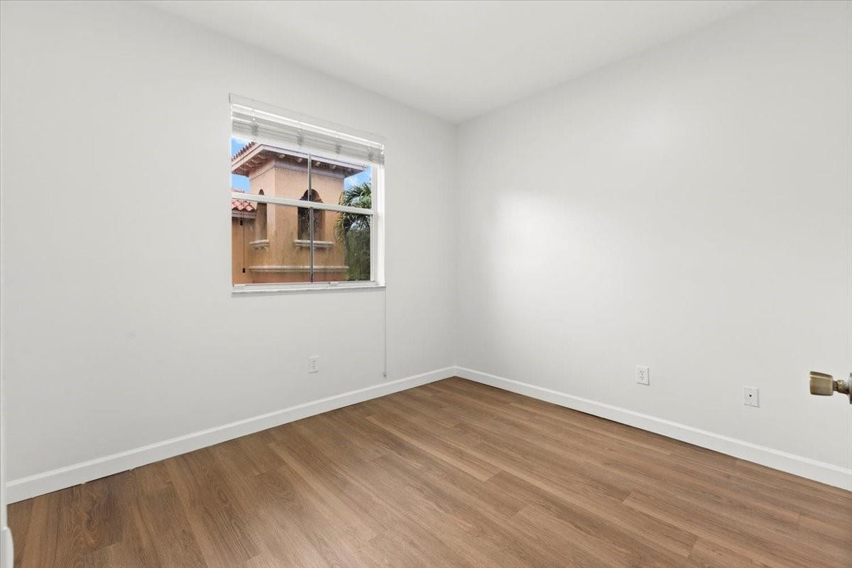 4903 Schooner Drive 5206 Property Photo 18