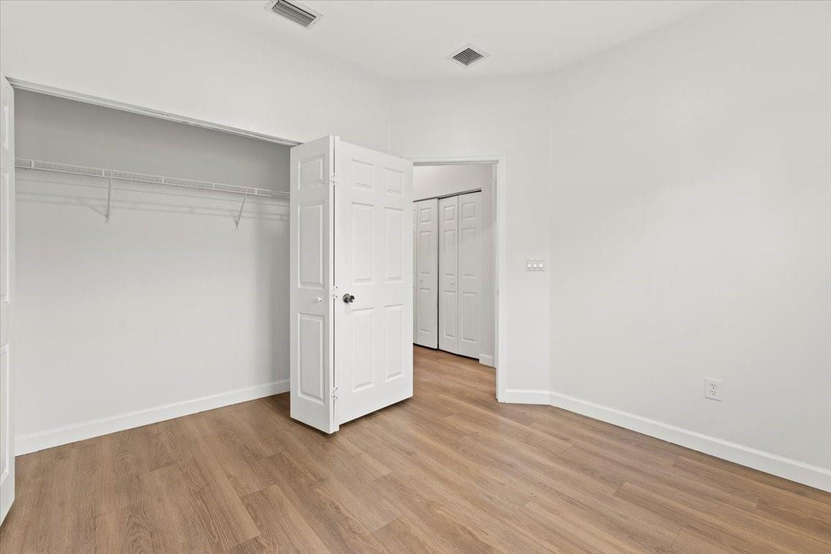 4903 Schooner Drive 5206 Property Photo 19