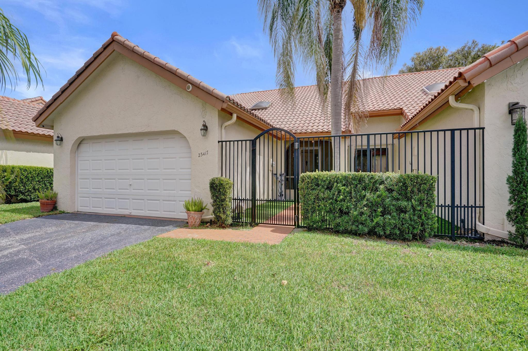 23417 Water Circle Property Photo 1