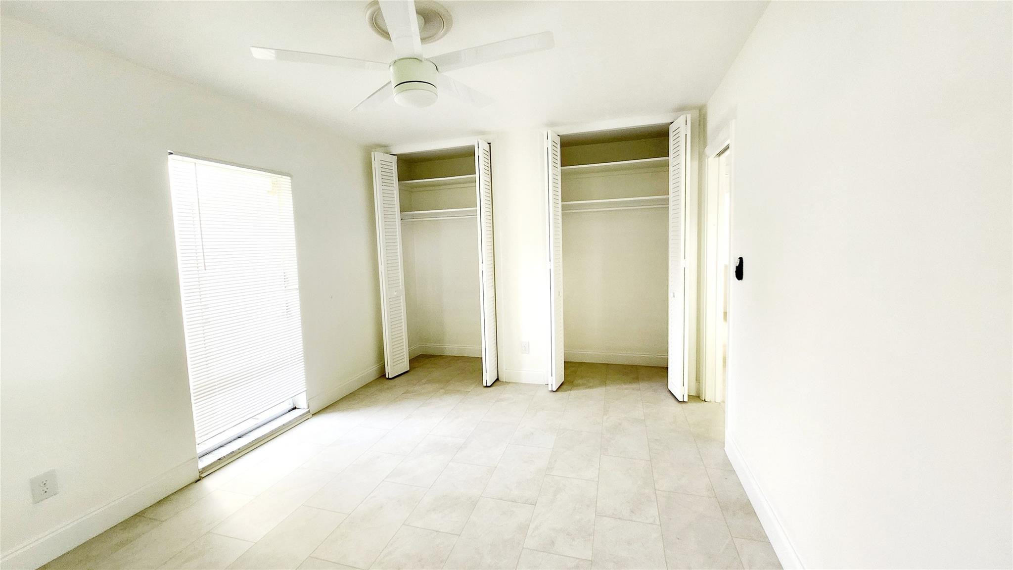 1715 York Court Property Photo 25