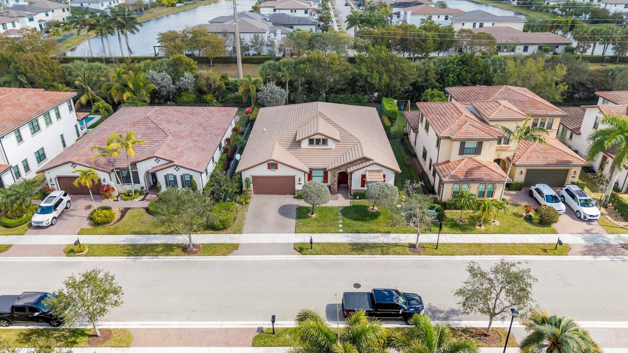 8840 Watercrest Cir Circle E Property Photo 10
