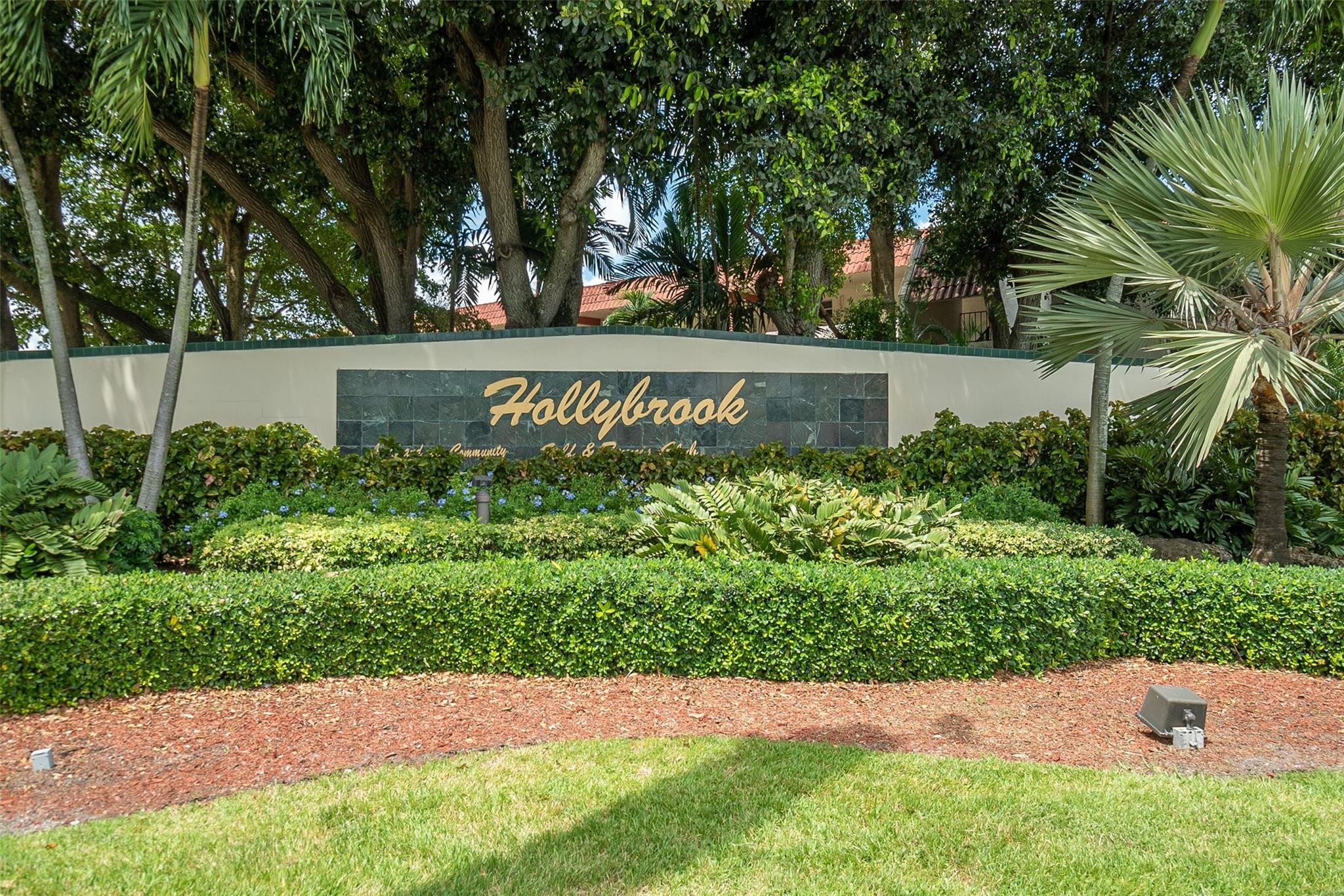 691 S Hollybrook Drive 304 Property Photo 60