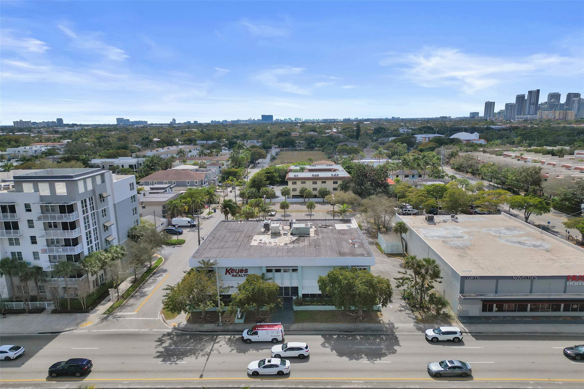 1520 E Sunrise Property Photo 39
