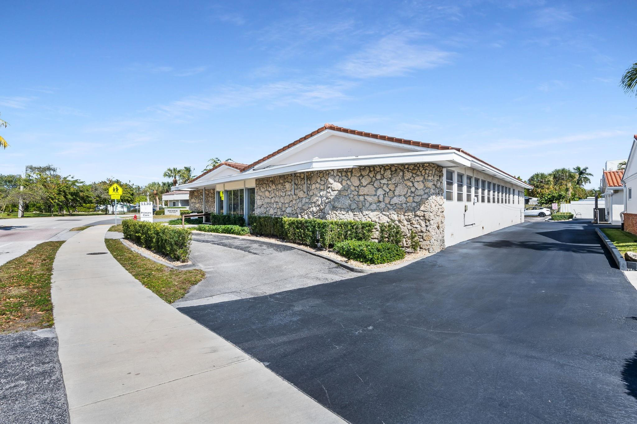 1130 Bayview Drive Property Photo 8