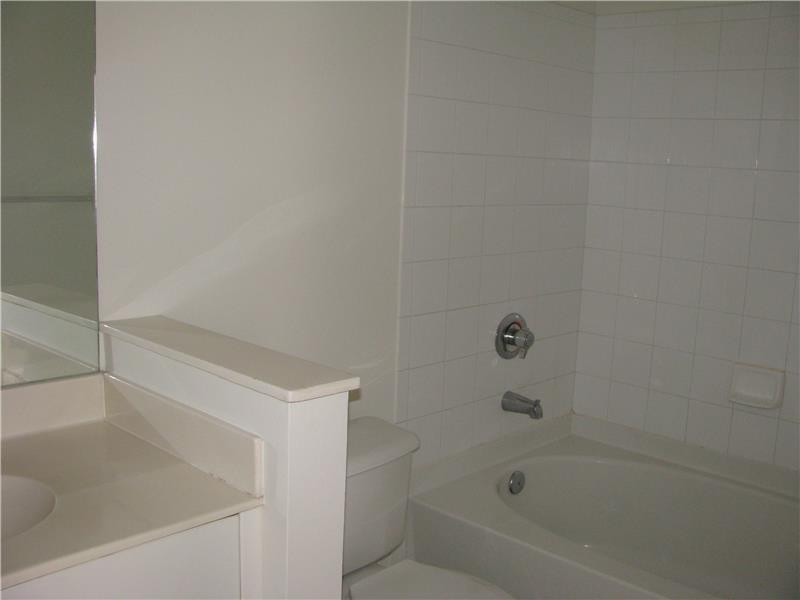 5800 W Sample Road 305 Property Photo 7