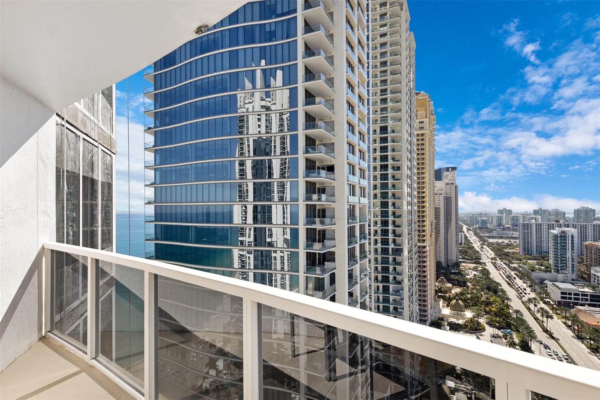 18001 Collins Avenue Property Photo 56