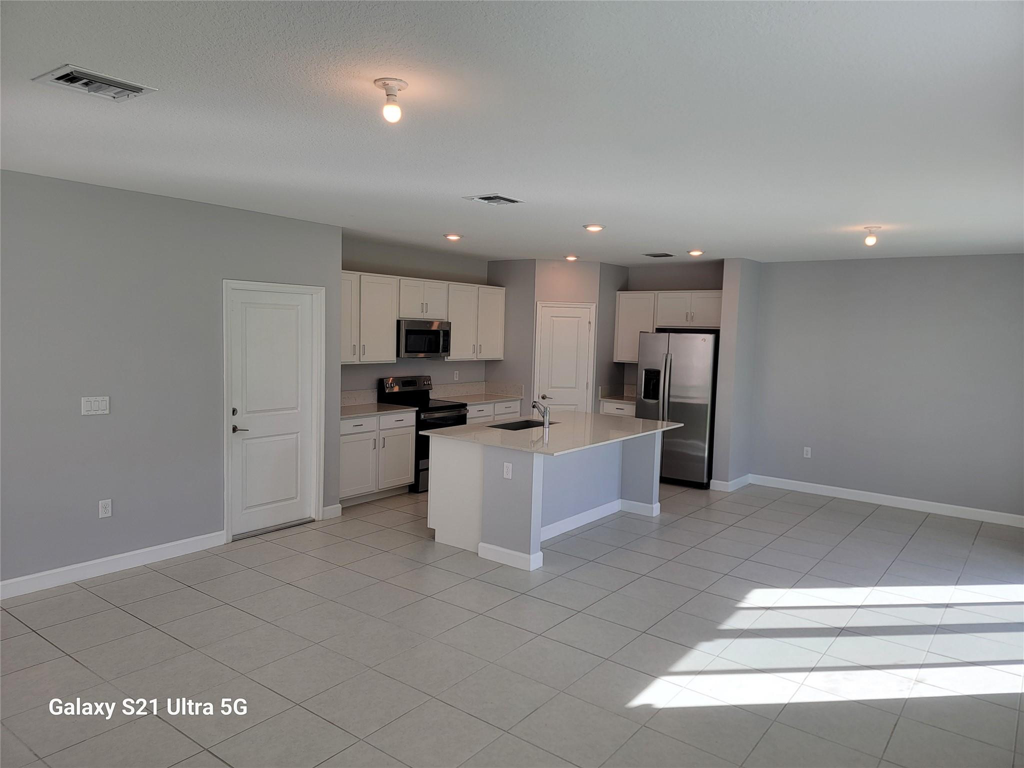 4518 Dow Lane Property Photo 2