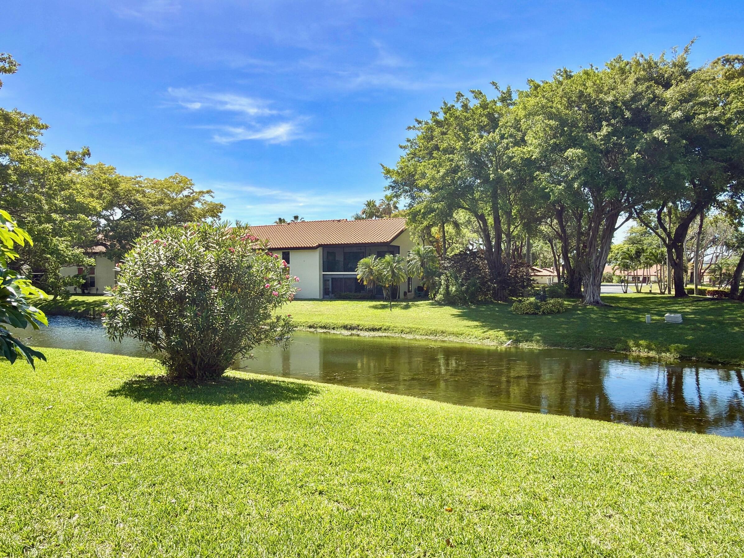 10615 Ocean Palm Way 102 Property Photo 20