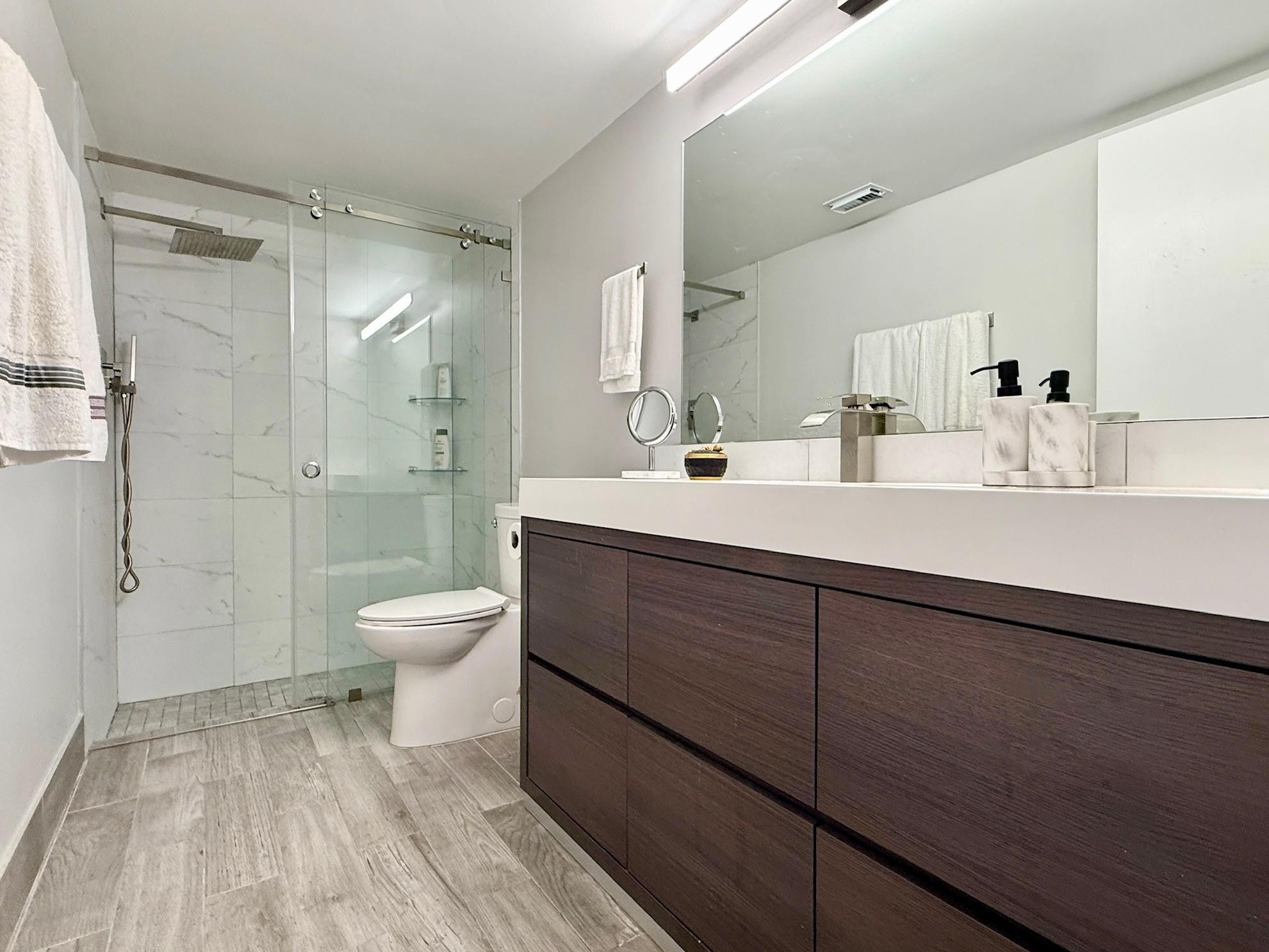 10615 Ocean Palm Way 102 Property Photo 27