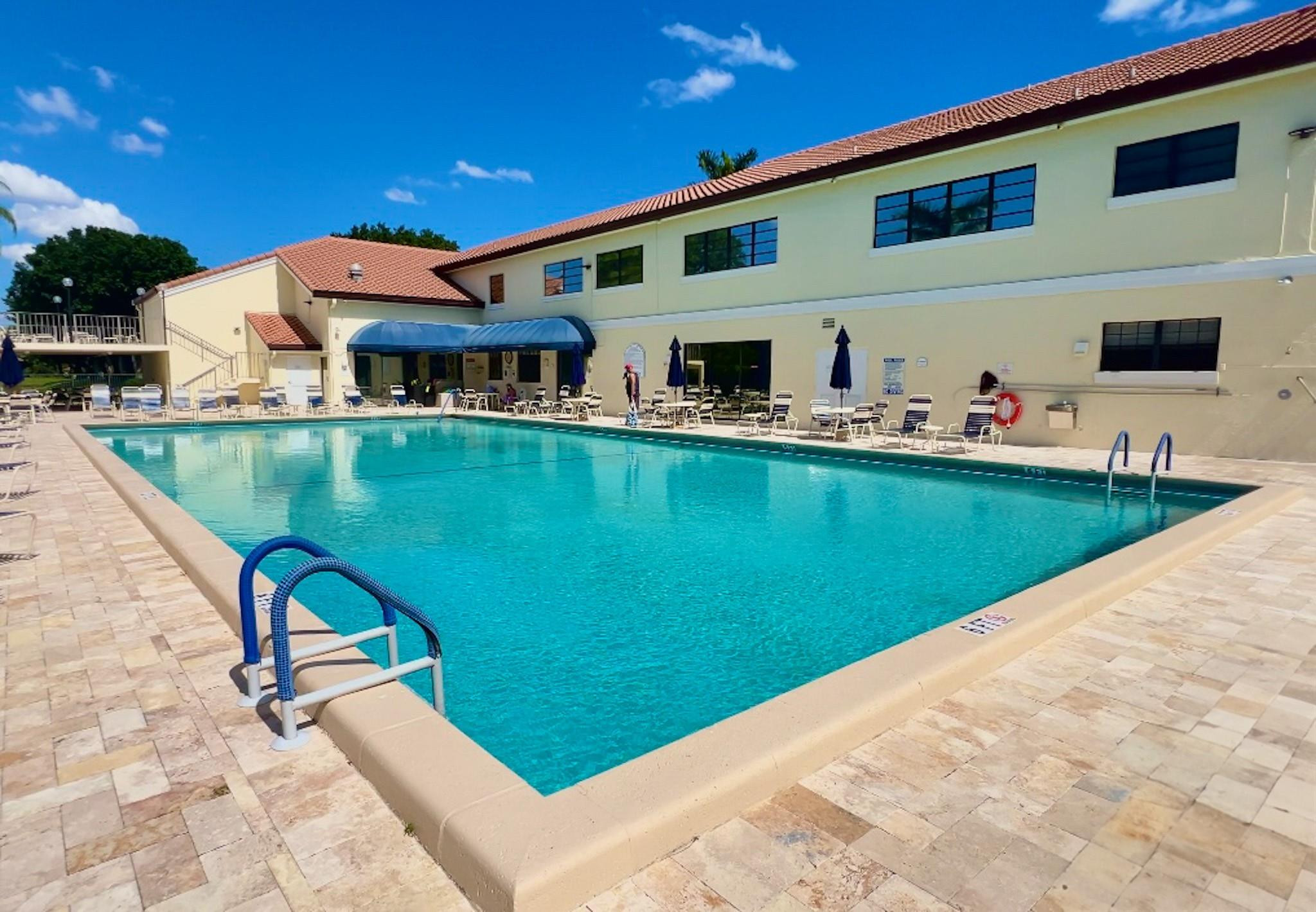 10615 Ocean Palm Way 102 Property Photo 45