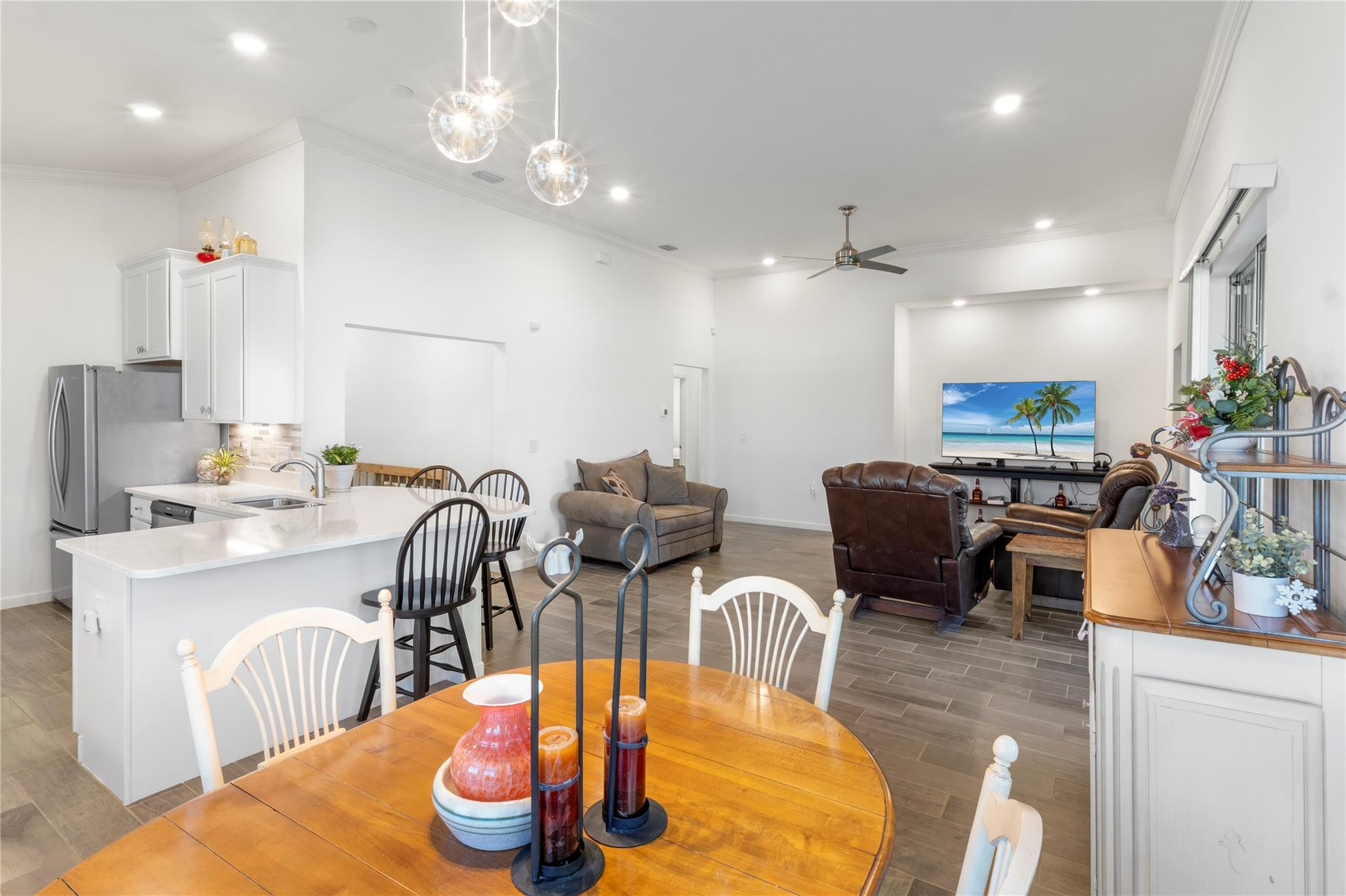 1420 Fortrose Drive Property Photo 12