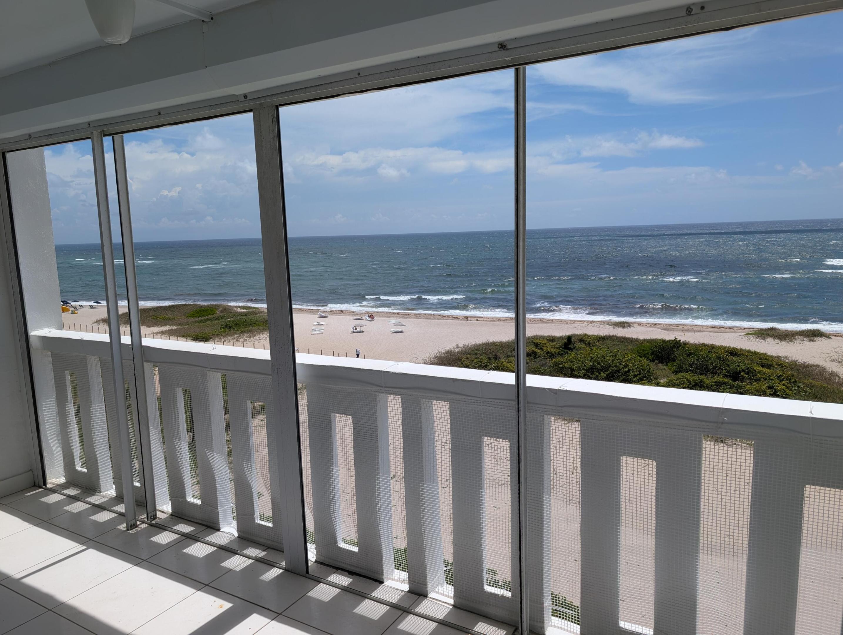 1012 N Ocean Boulevard 602 Property Photo 5