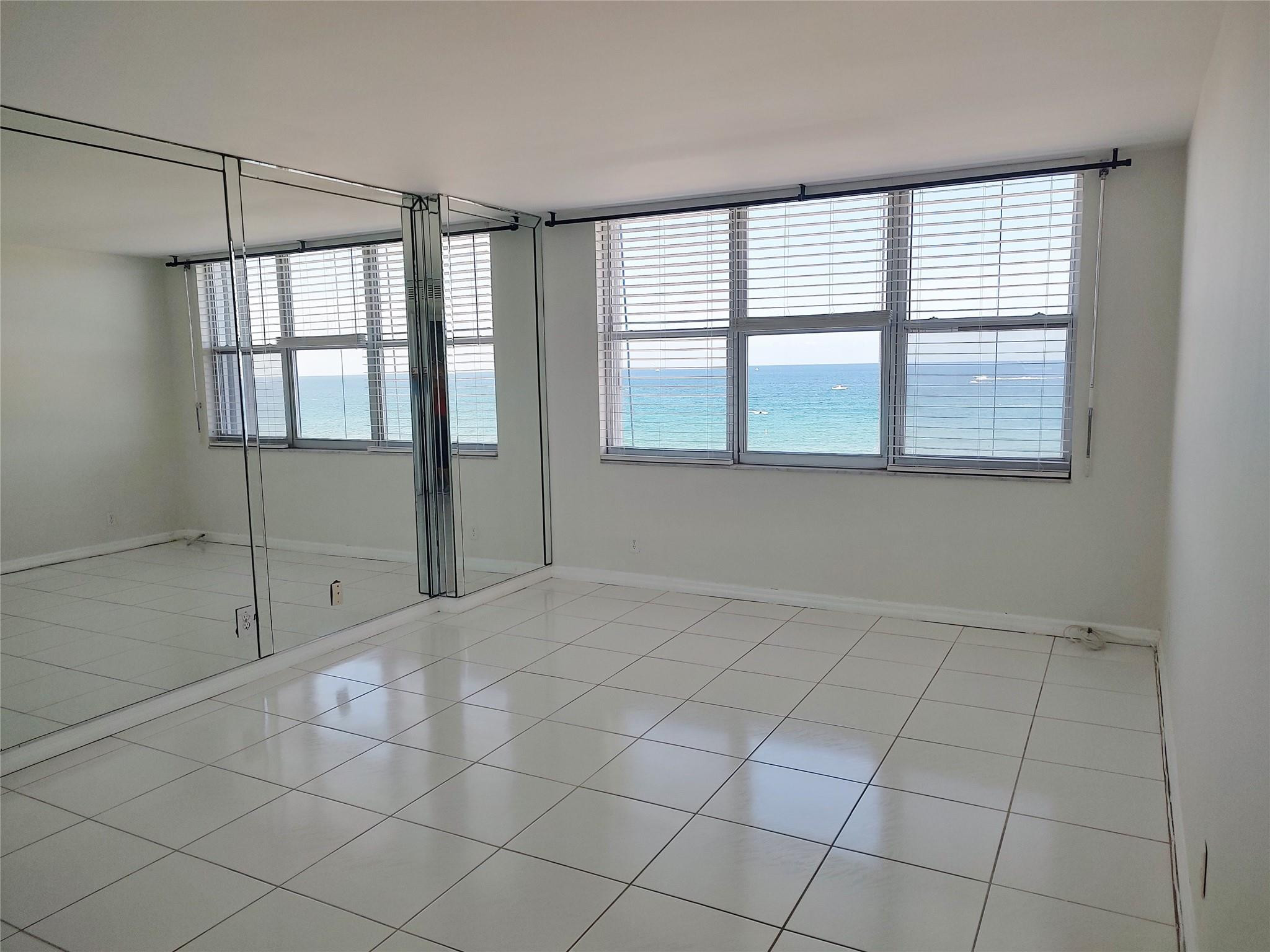 1012 N Ocean Boulevard 602 Property Photo 15