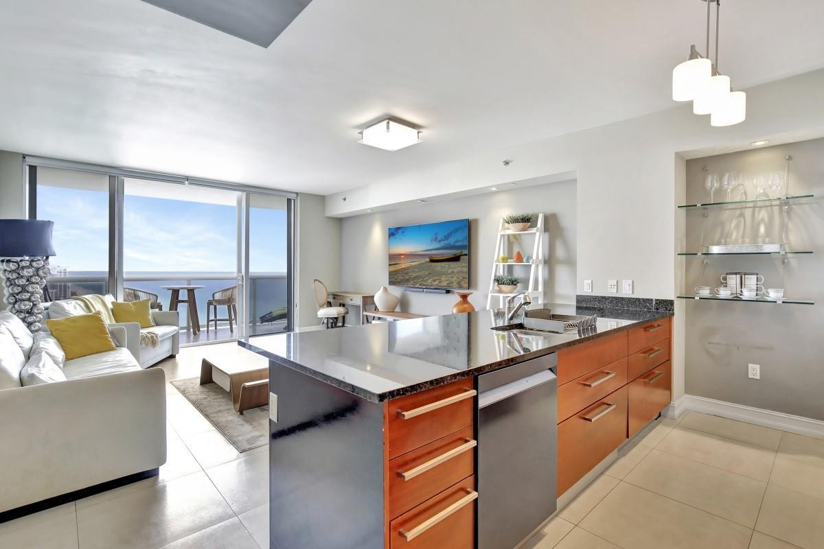 1830 S Ocean Boulevard 4612 Property Photo 9