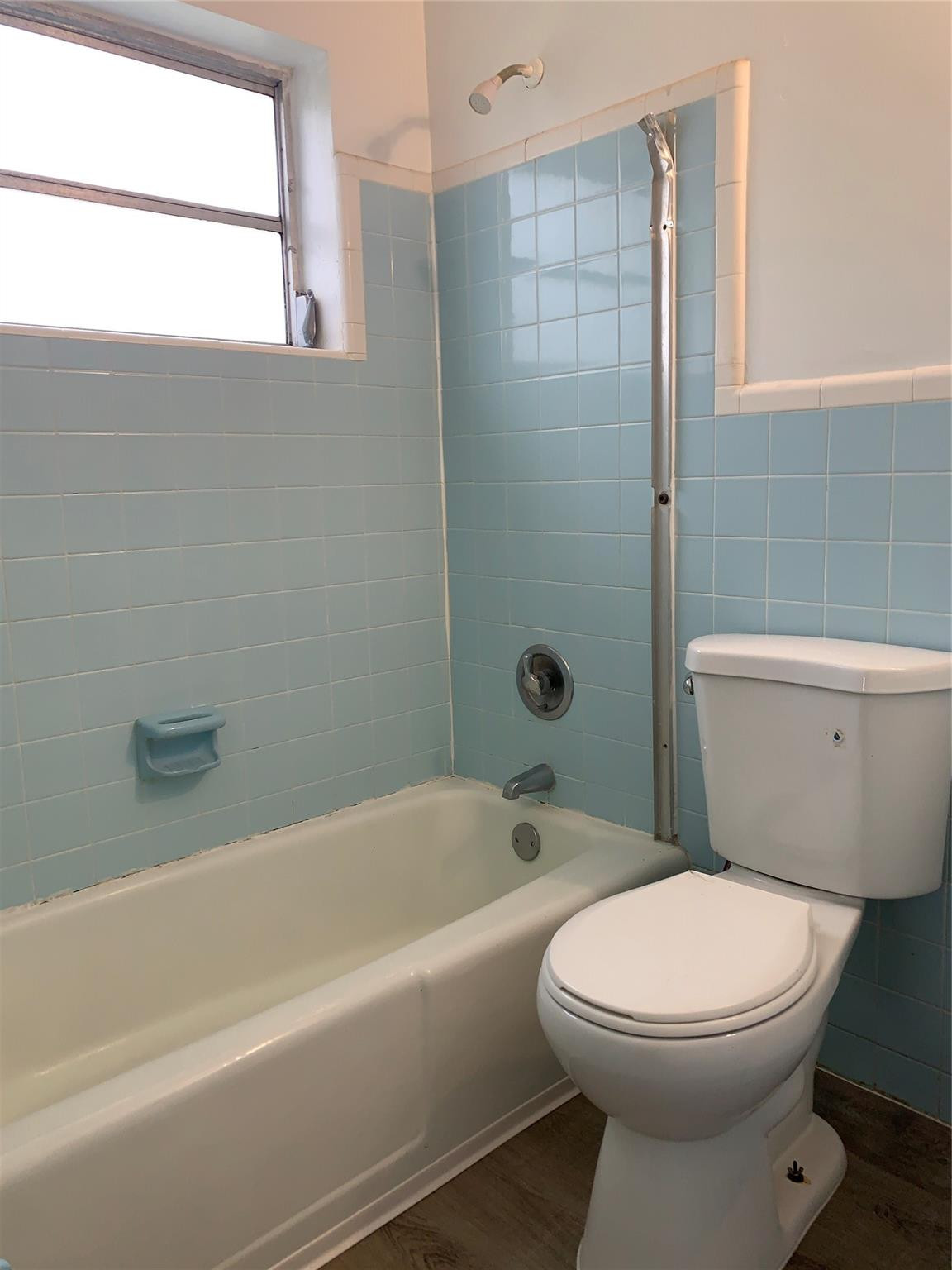 4241 Nw 27th Street Property Photo 14