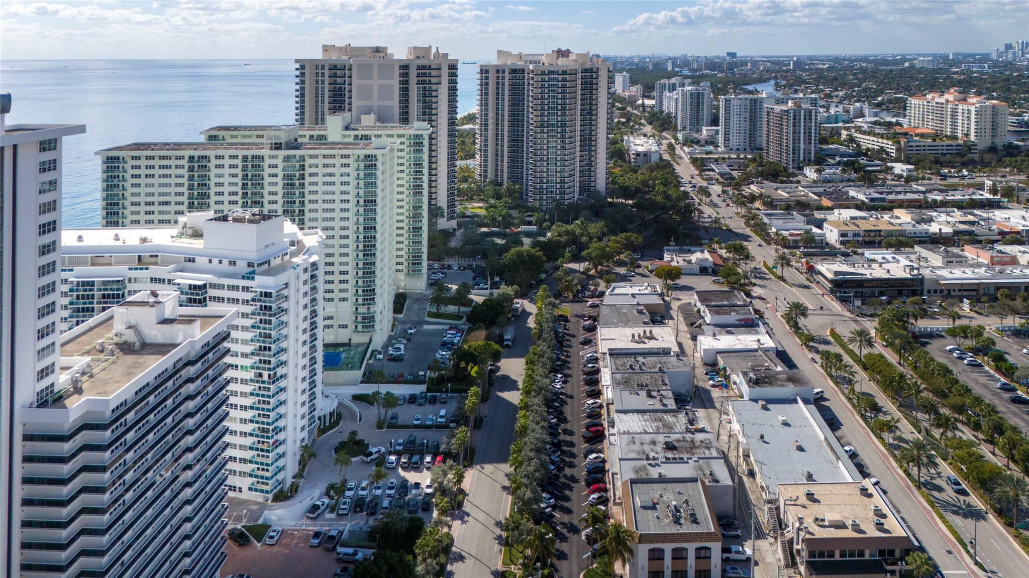 3425 Galt Ocean Drive 100 Property Photo 14