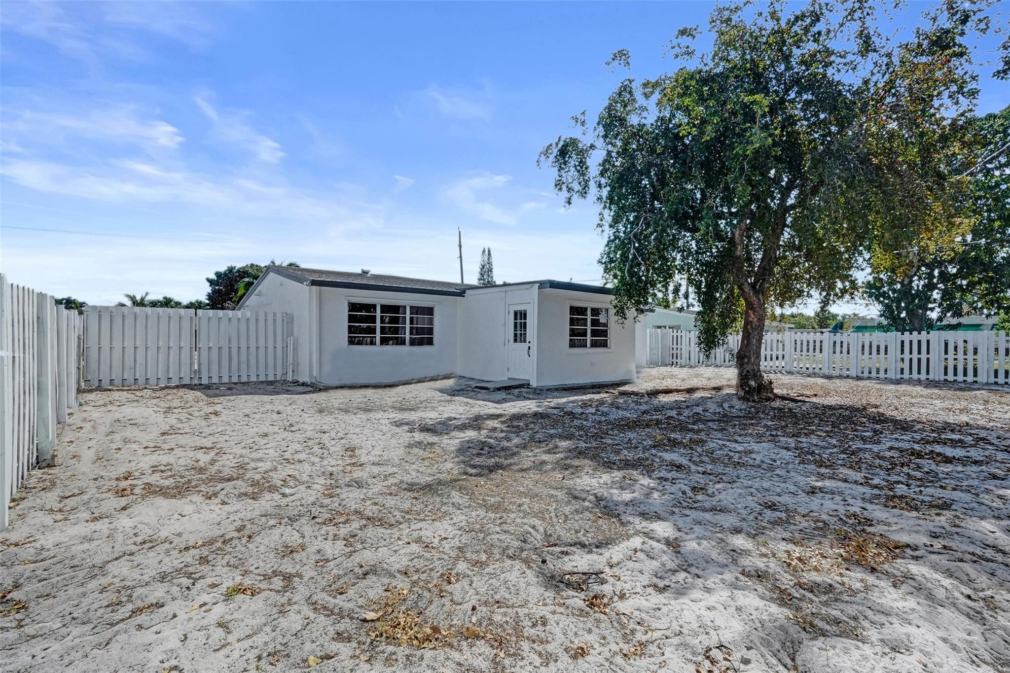 1437 Sw 1st Avenue Property Photo 26