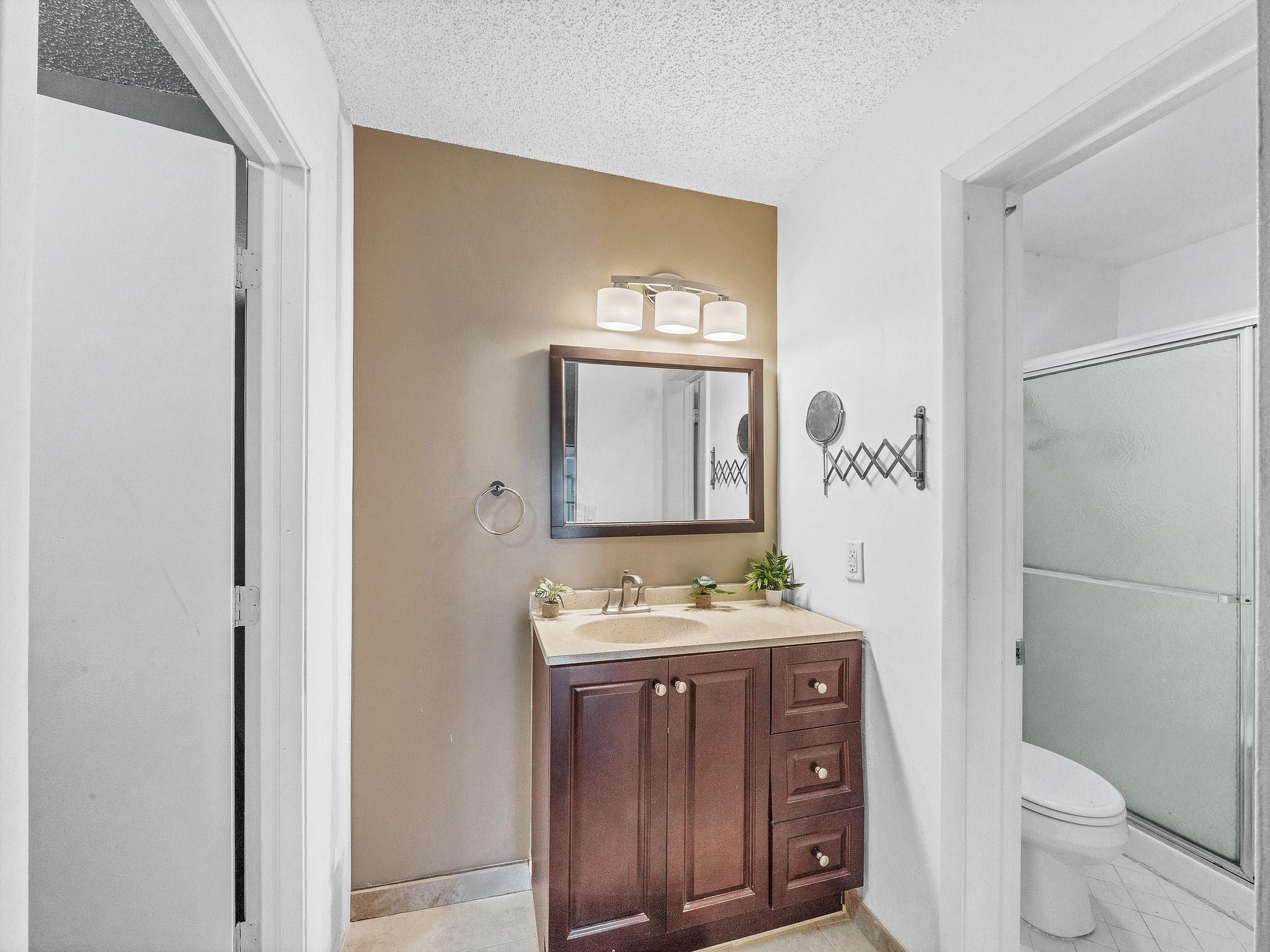 3413 Cocoplum Circle 3407 Property Photo 21