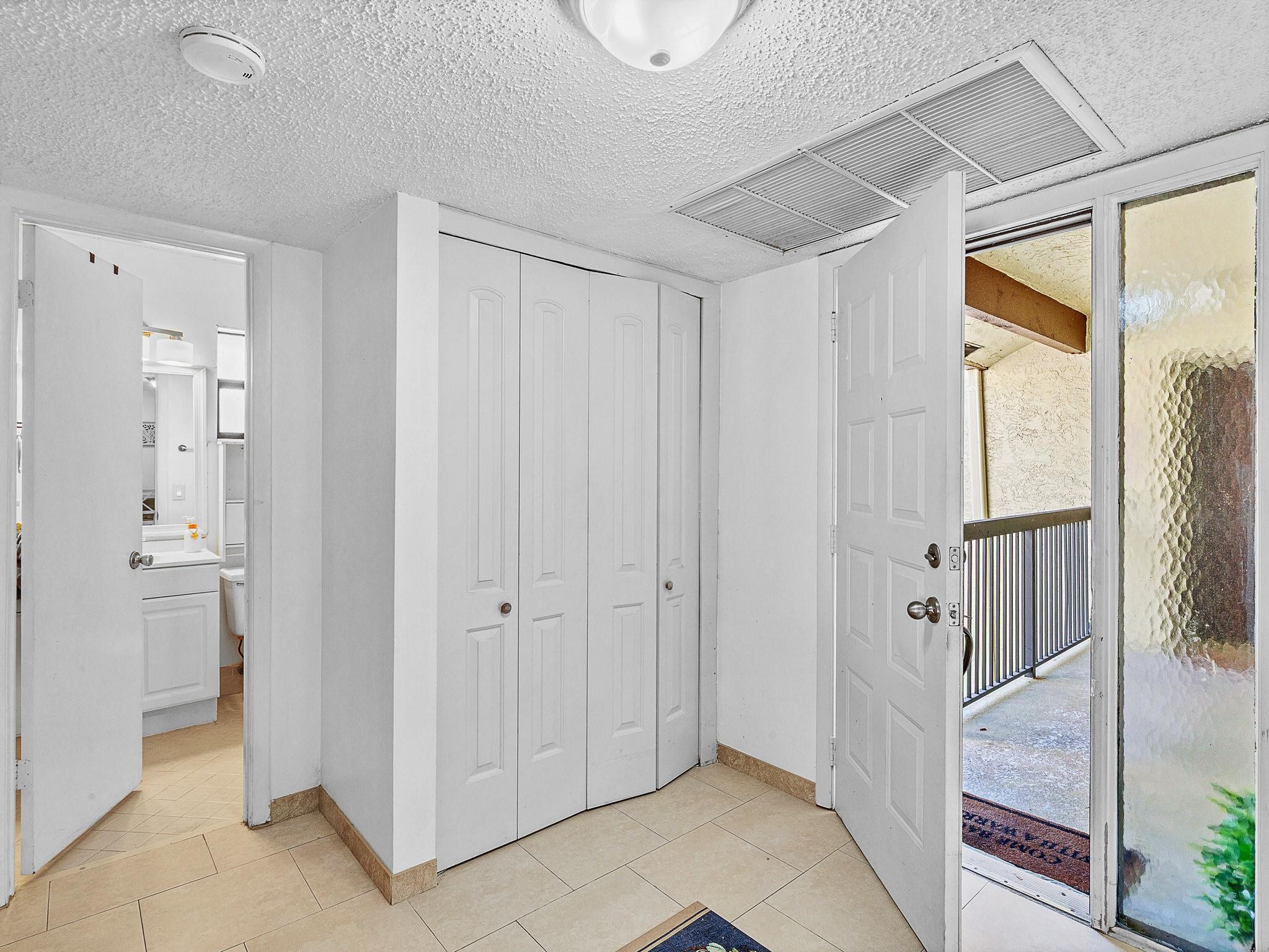 3413 Cocoplum Circle 3407 Property Photo 27