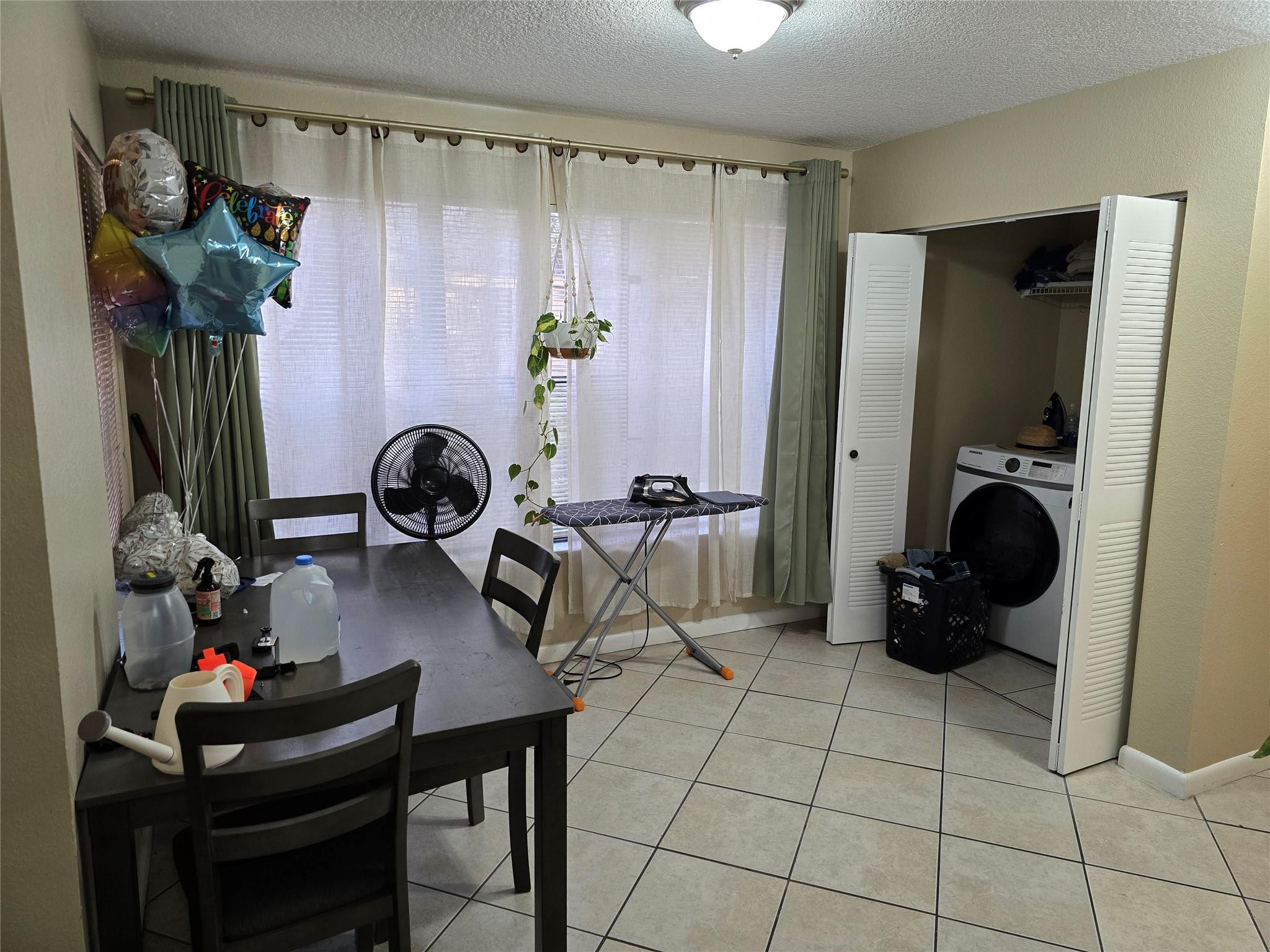 2846 S University Drive 4107 Property Photo 5