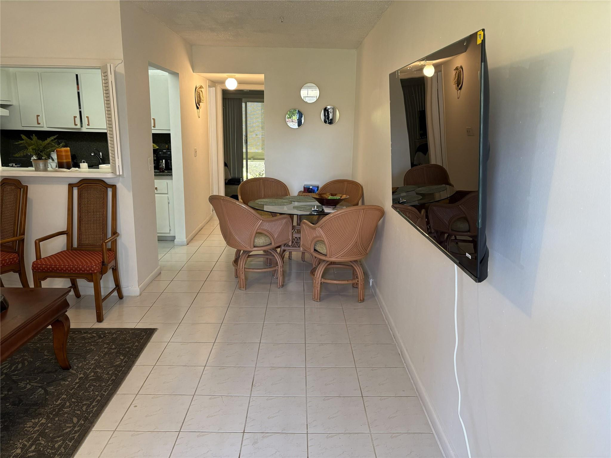 91 Preston C C Property Photo 4