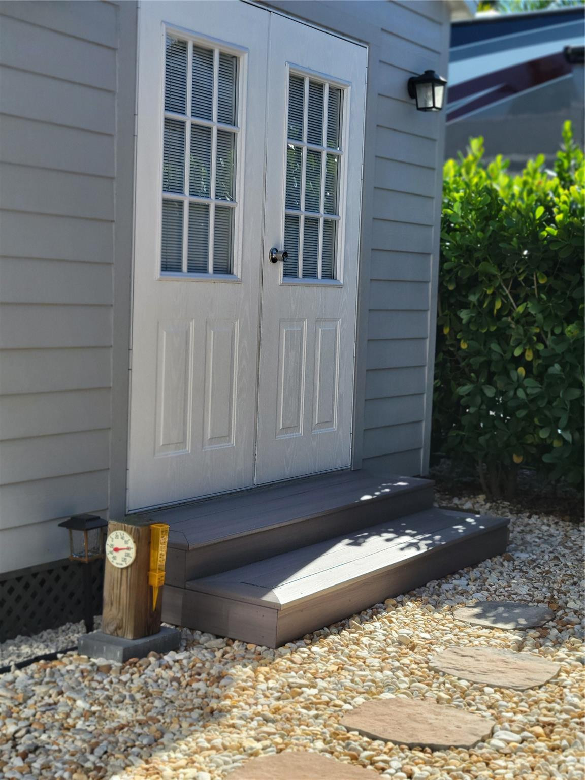 3603 7th Path Property Photo 6