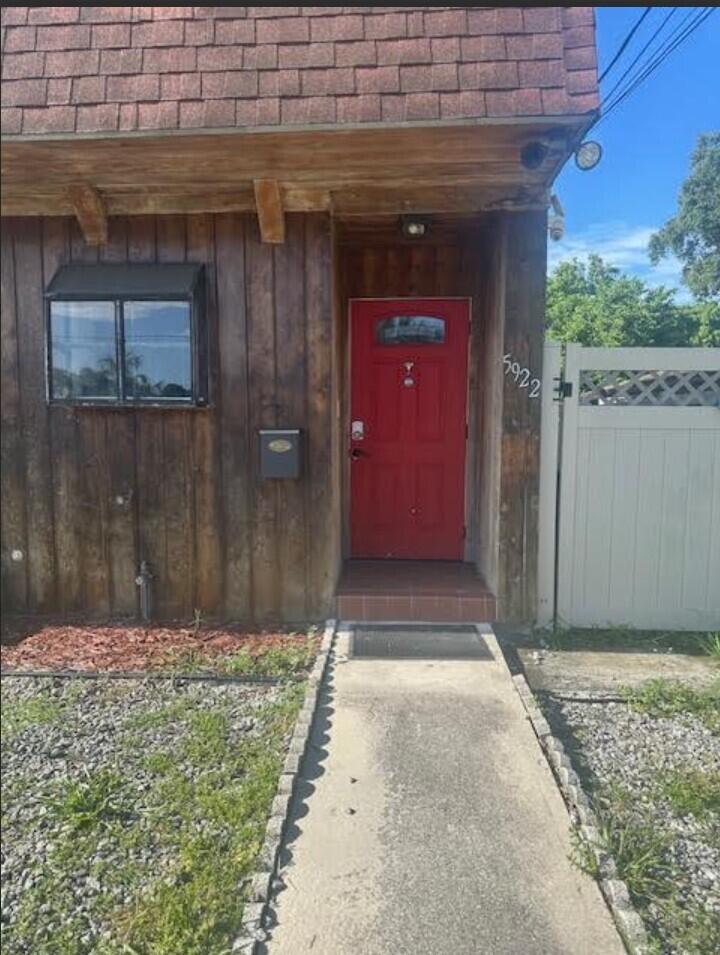 5922 Thomas Street Property Photo 1