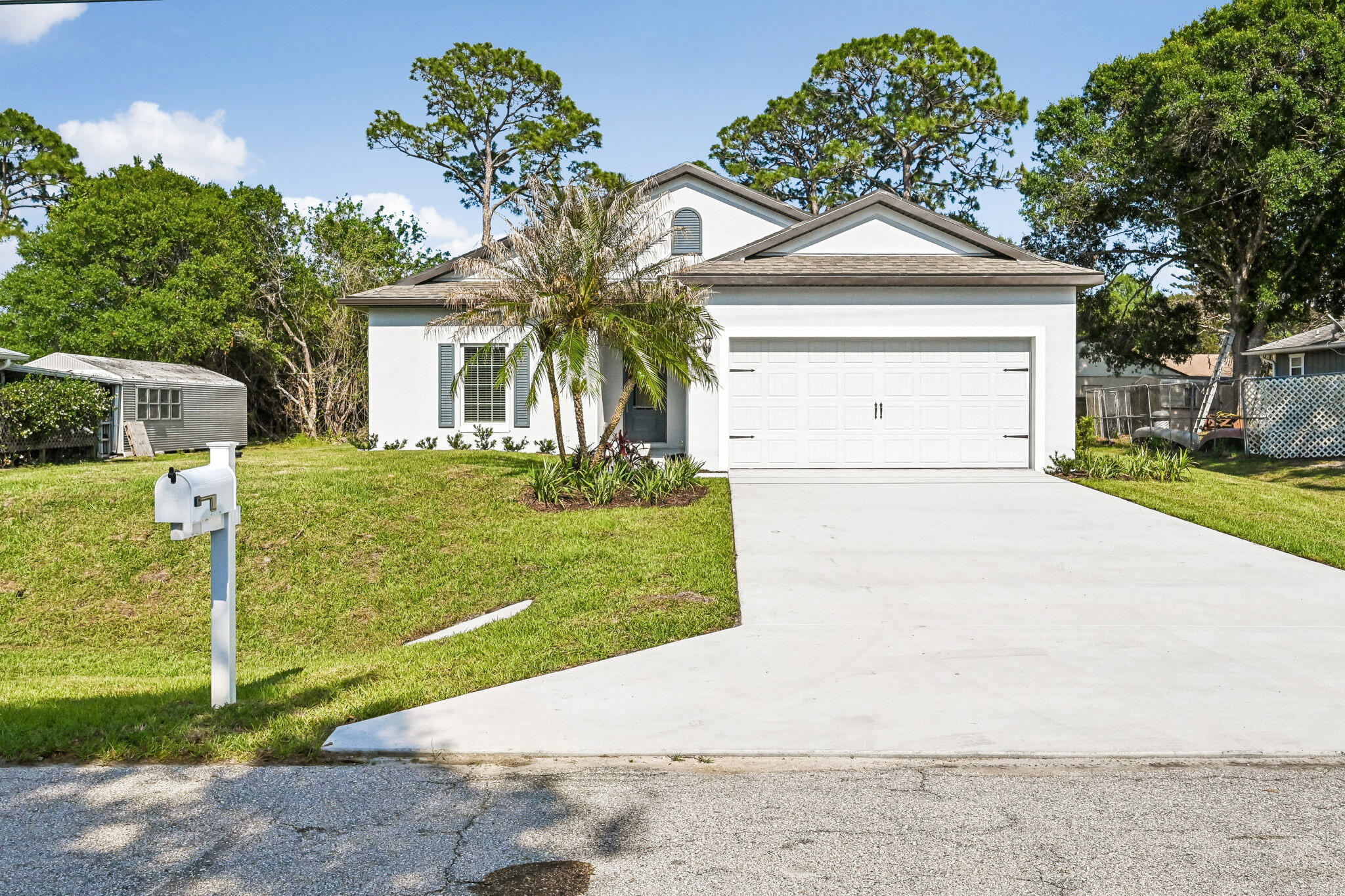 5019 Sunset Boulevard Property Photo 1